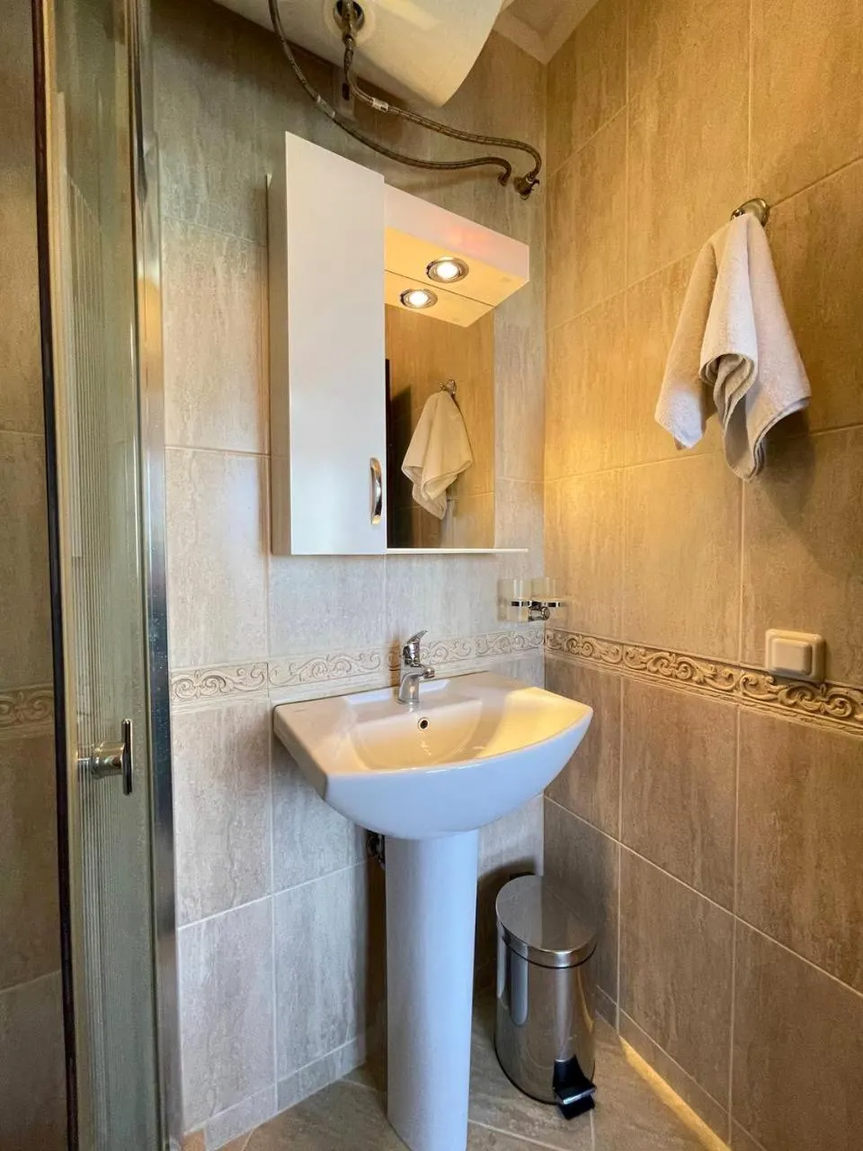 Shower in Ravda Family Resort. Park&Sea