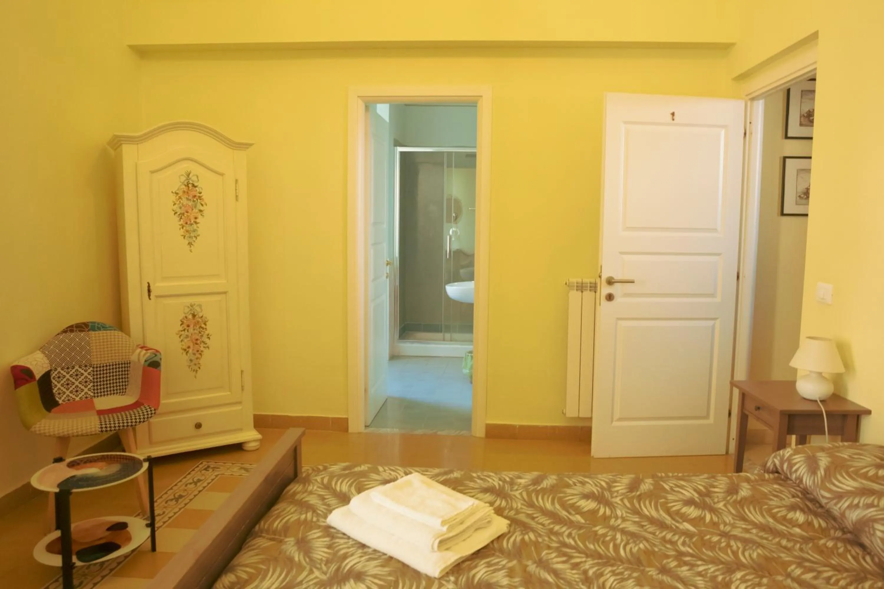 Photo of the whole room, Bed in B&B Palazzo Corvino