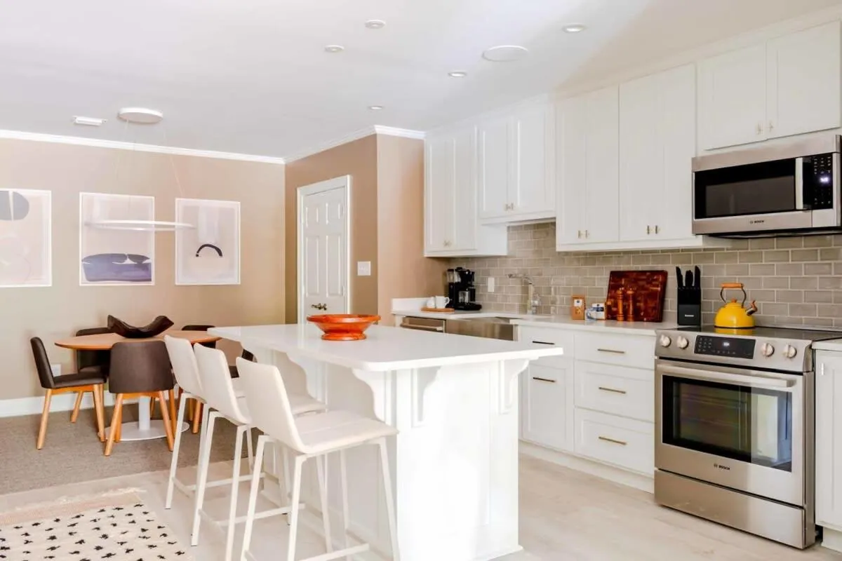 Church St Collection - 109 Whole House and Pool