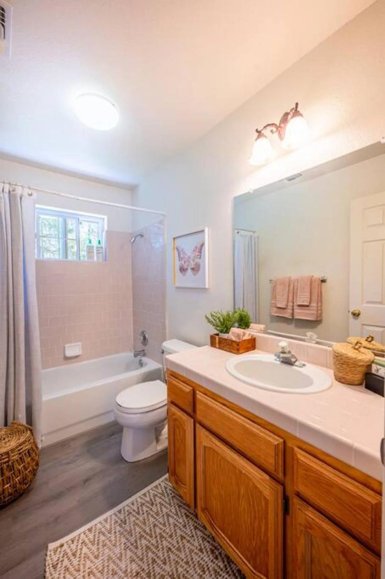 Manic Mountain Forest Cabin 3 miles from Bass Lake