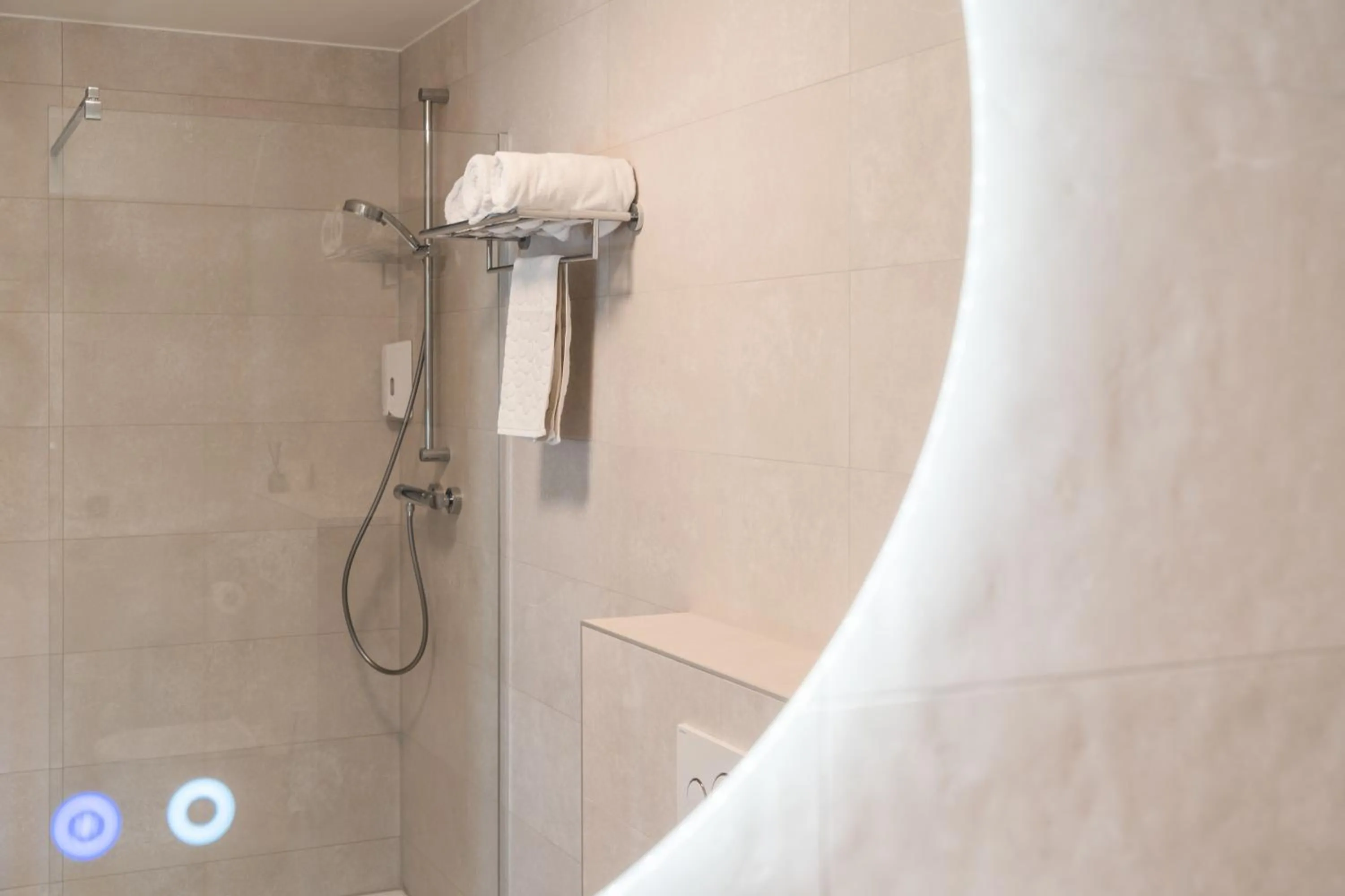 Shower in Hoeve de Bongerd