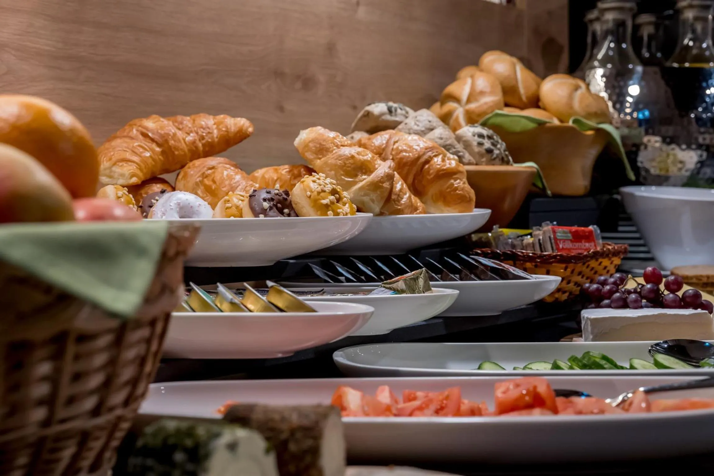 Buffet breakfast in Apart Hotel Garni Wieser
