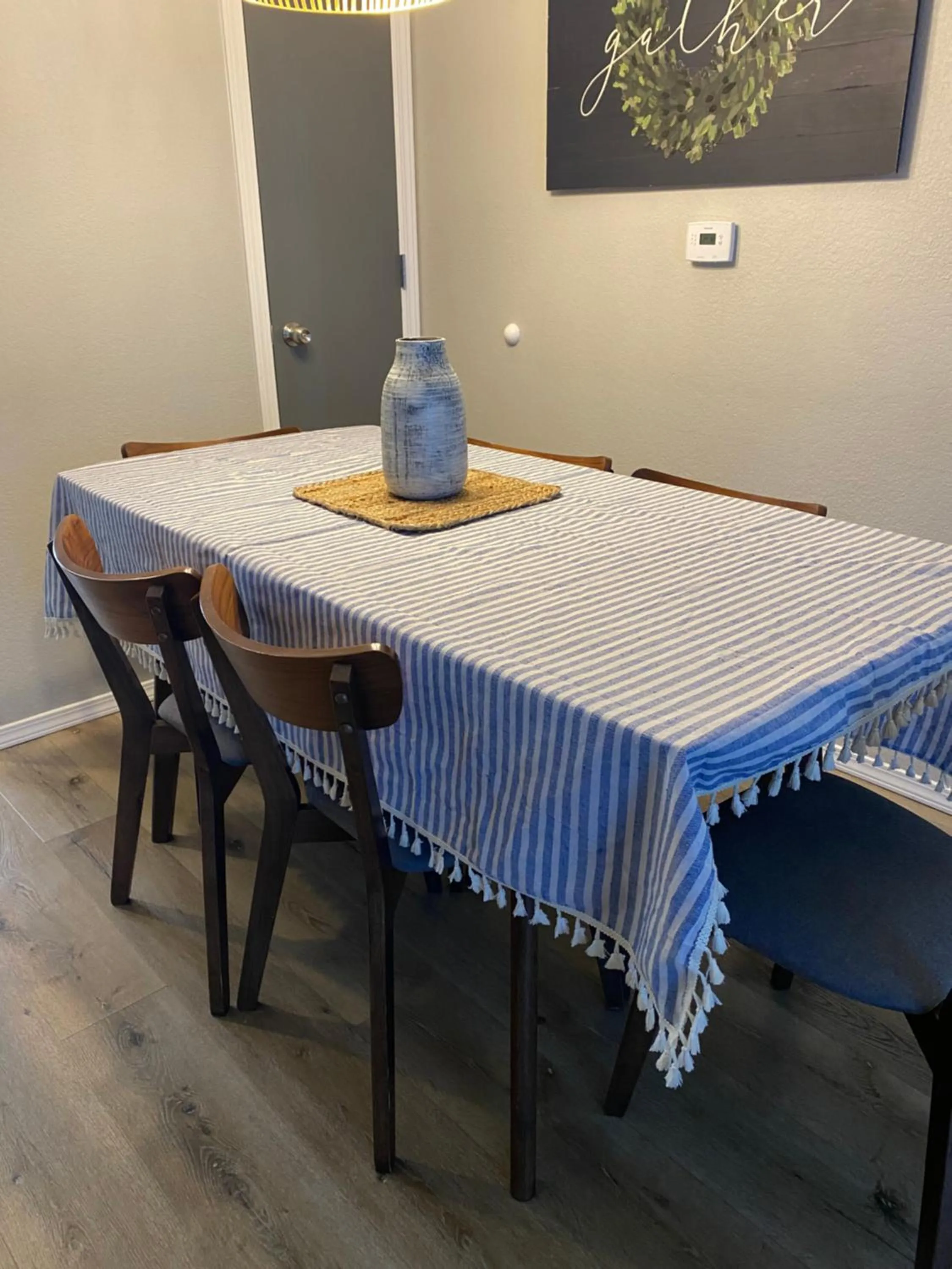 Dining area in The Vista