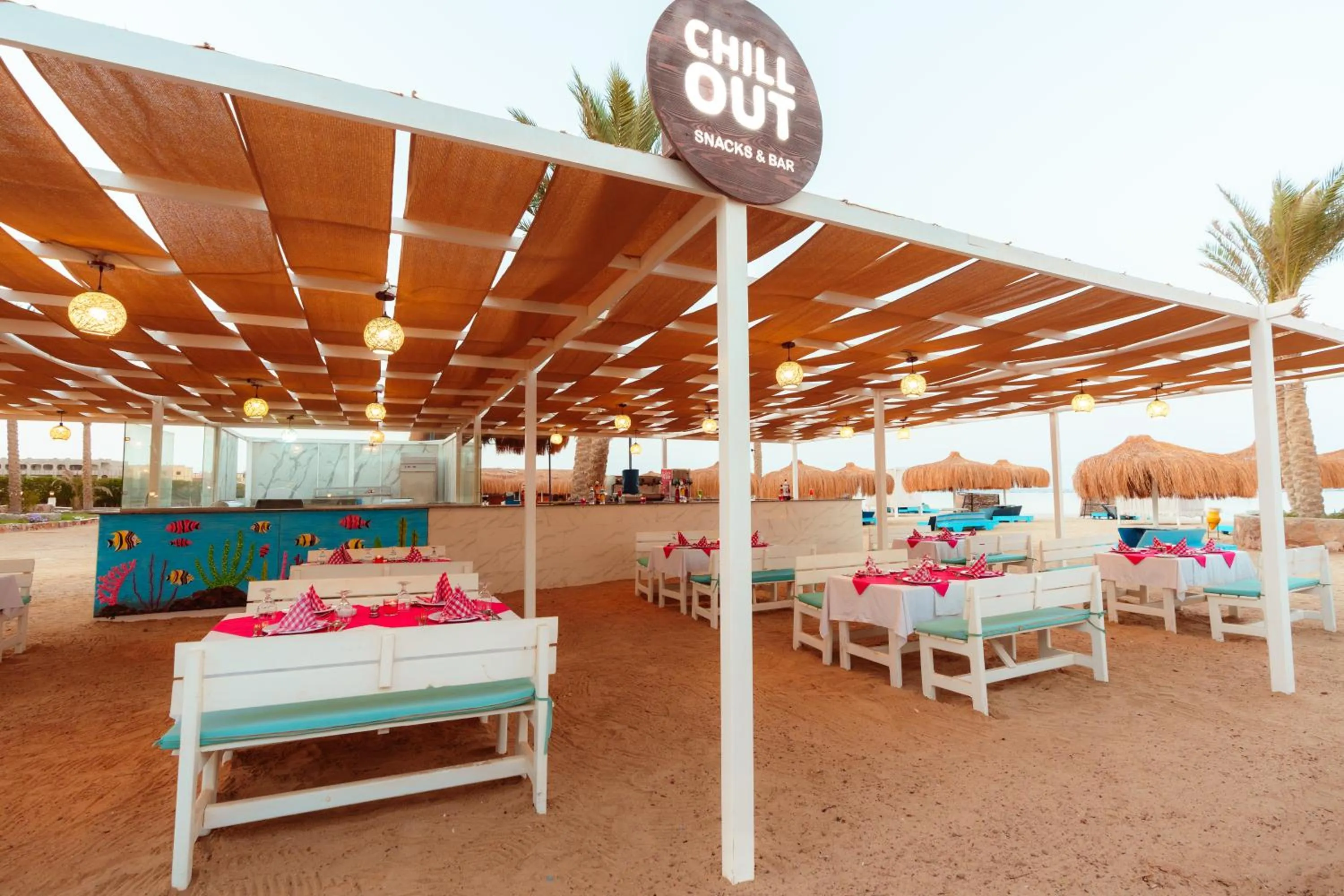 Restaurant/places to eat in Protels Crystal Beach Resort