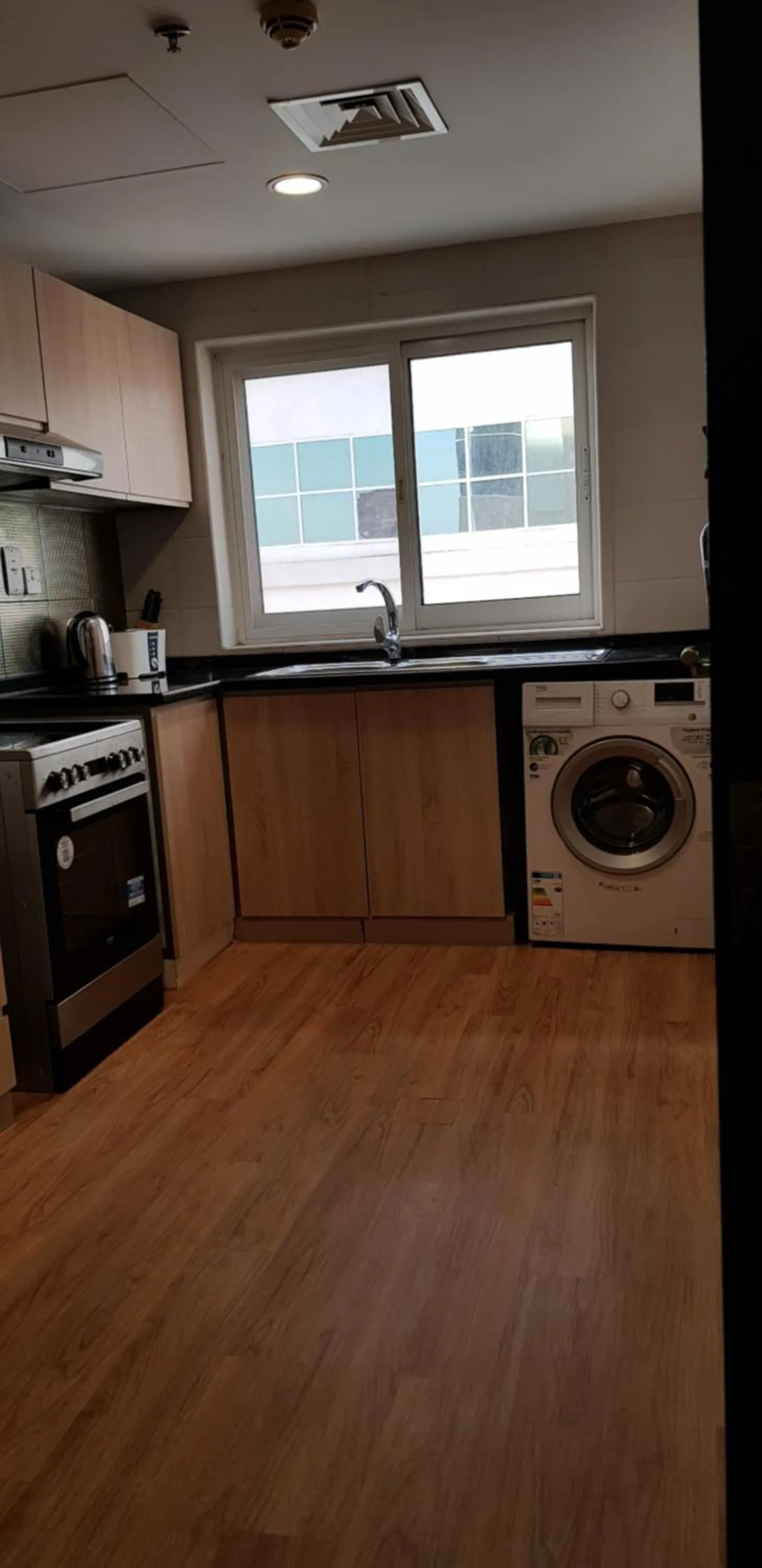 Kitchen or kitchenette in Boulevard City Suites Hotel Apartments