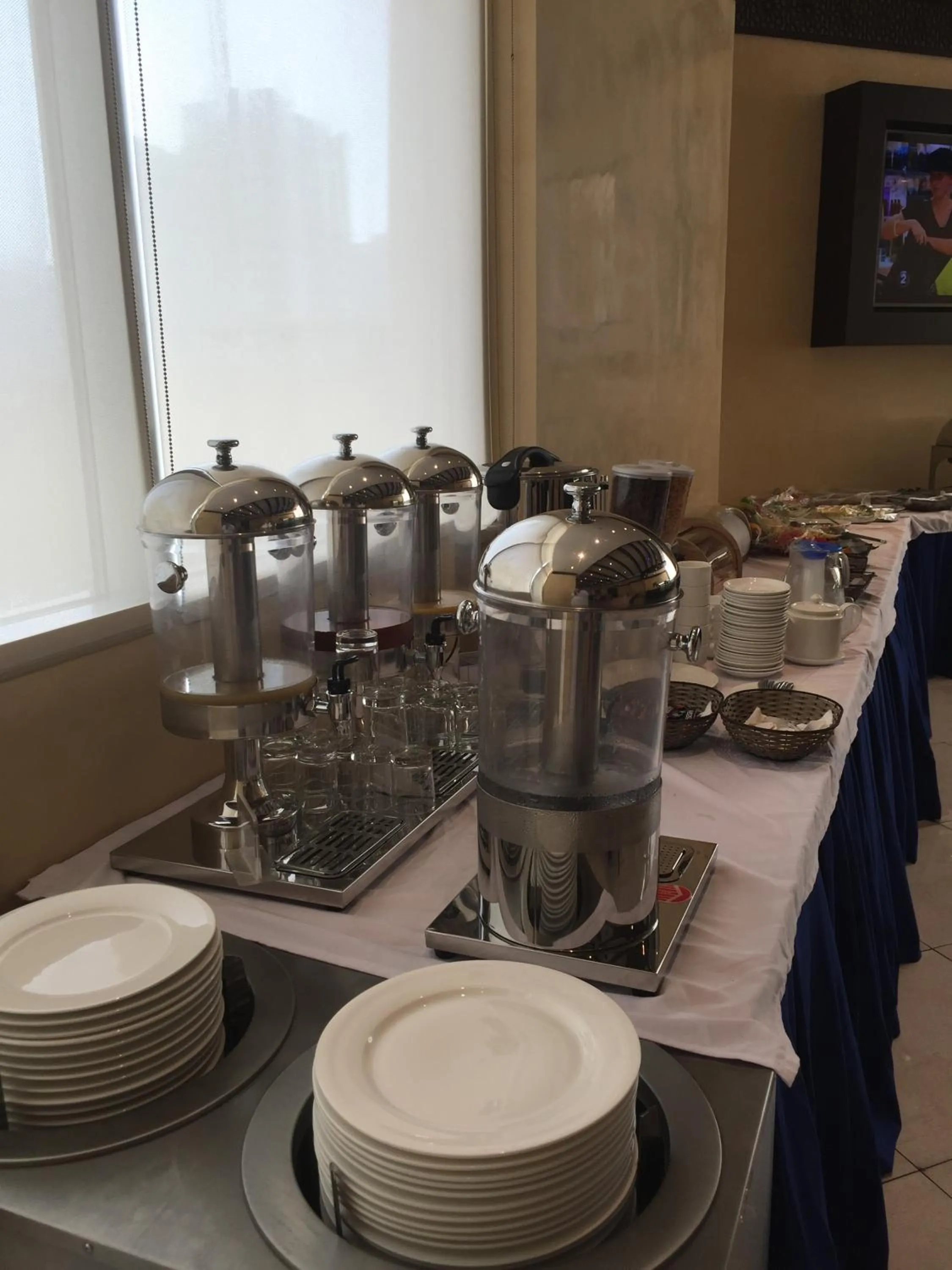 Food and drinks in Boulevard City Suites Hotel Apartments