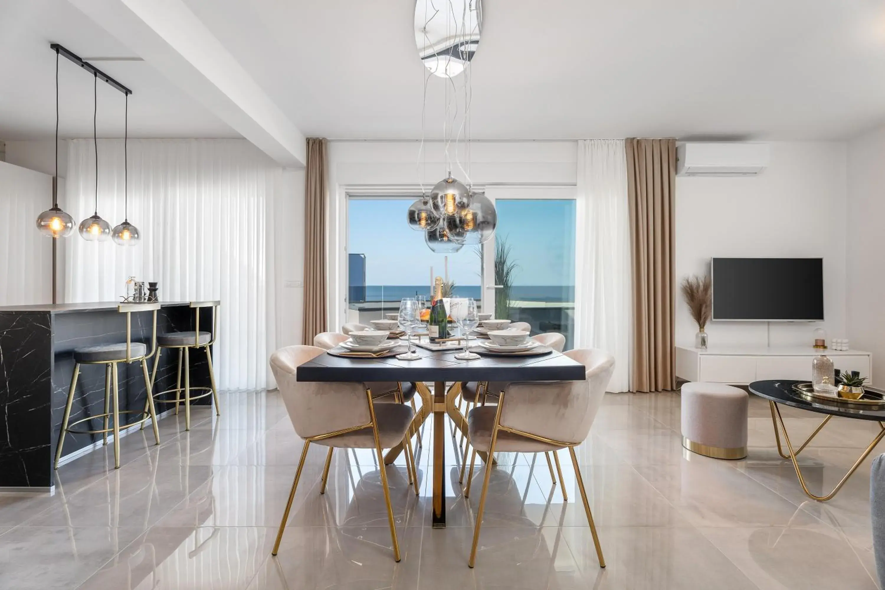 Luxury Sea View Apartment Levin Luxury Sea View Apartment Levin