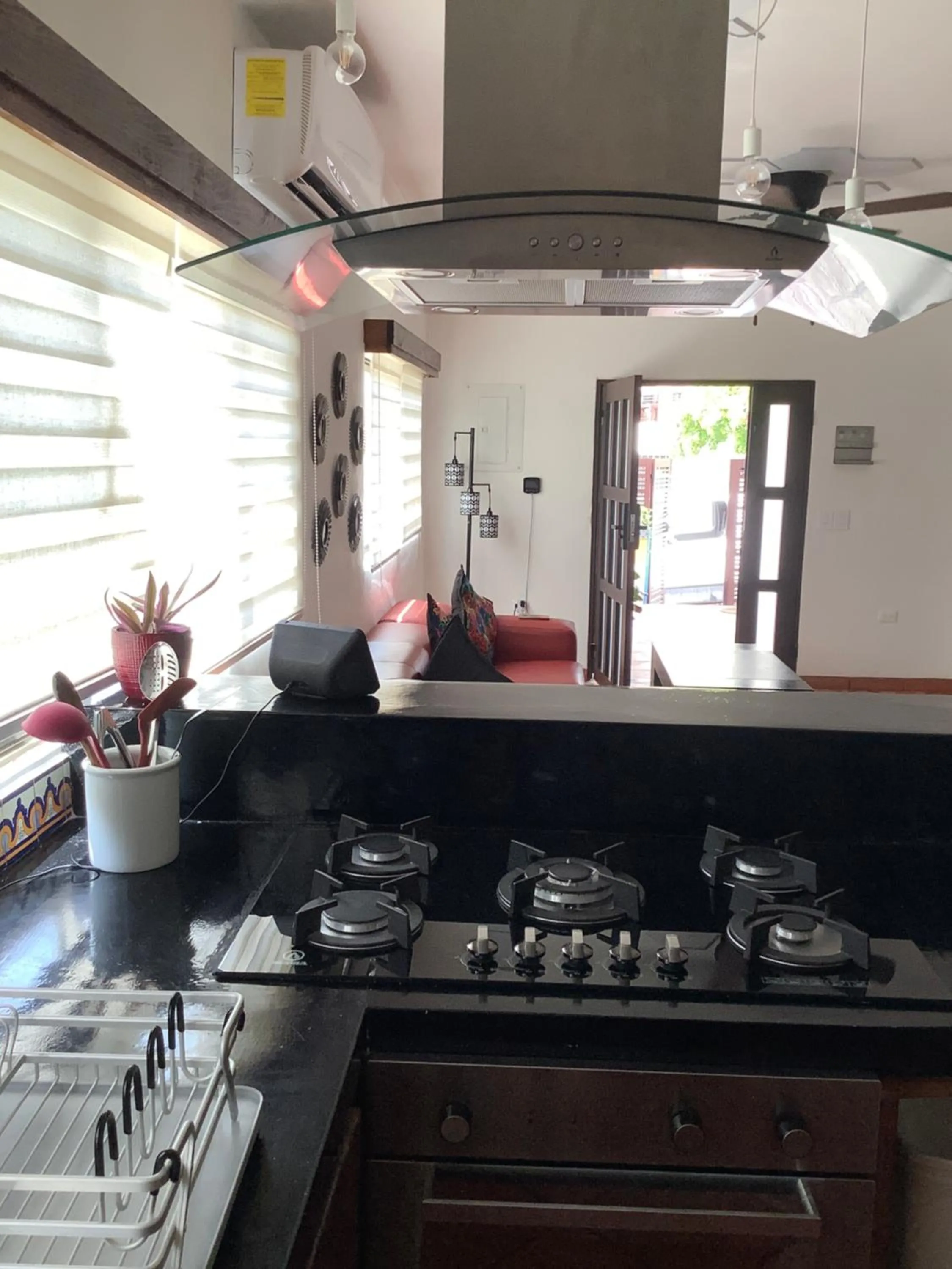 Kitchen or kitchenette in Casa Bene Villas