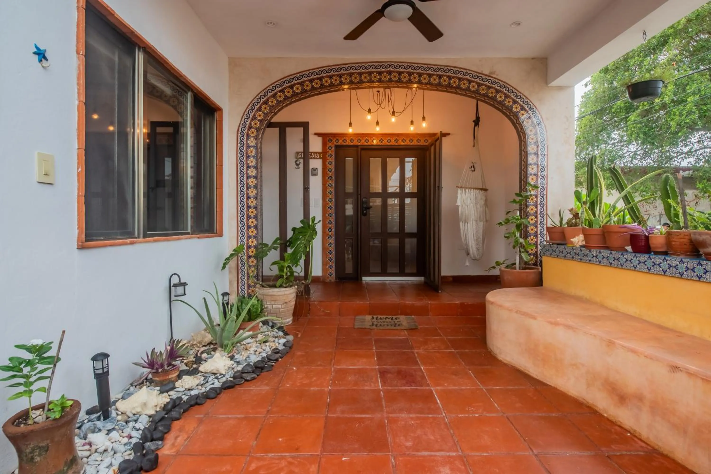 Facade/entrance in Casa Bene Villas