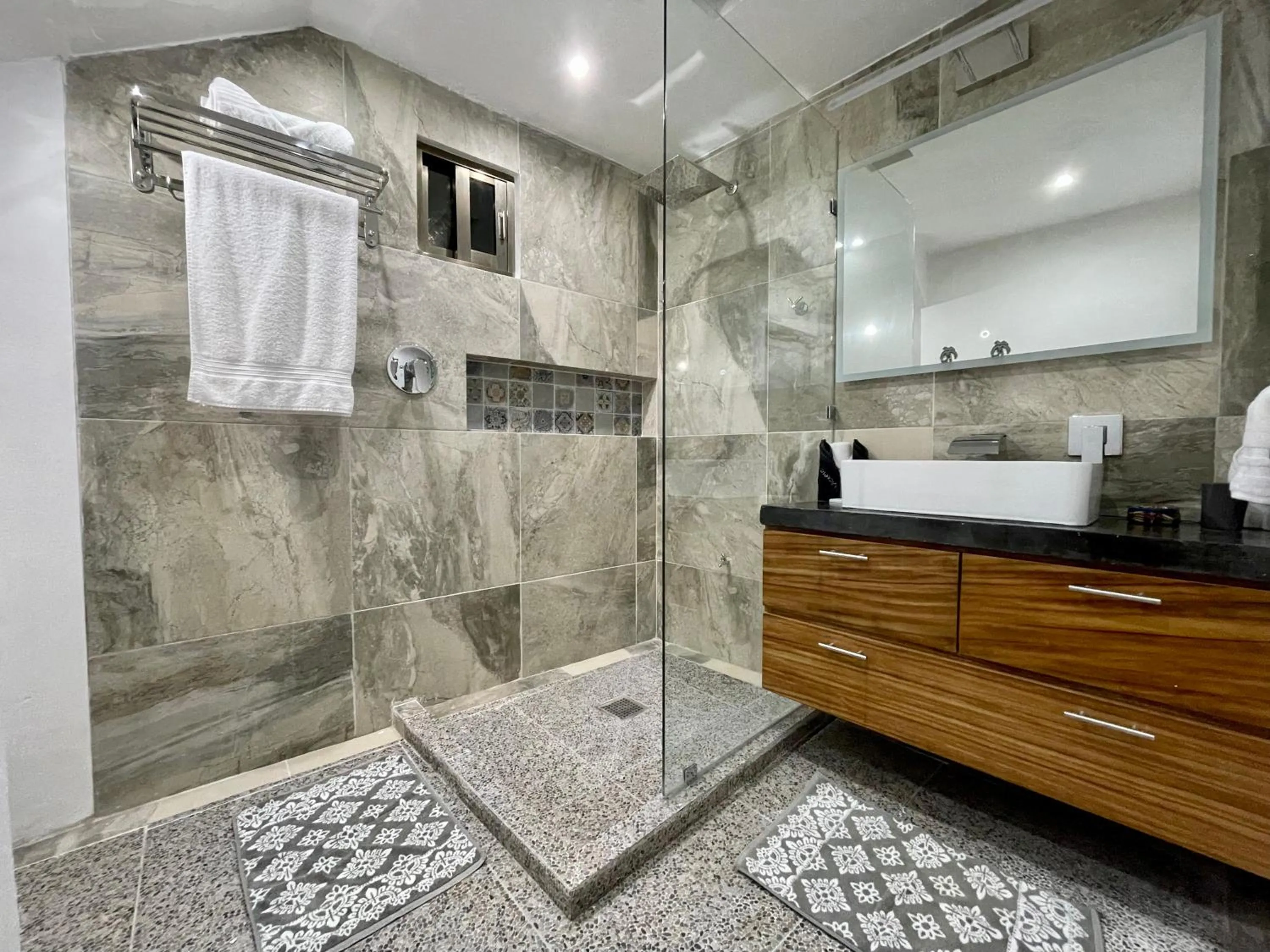 Bathroom in Casa Bene Villas