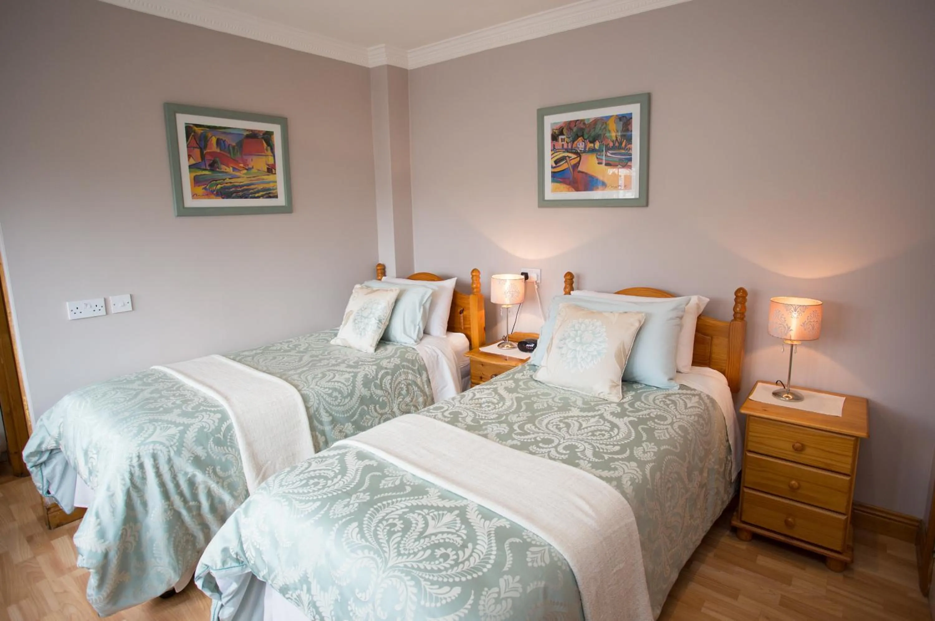 Photo of the whole room, Bed in Almanii