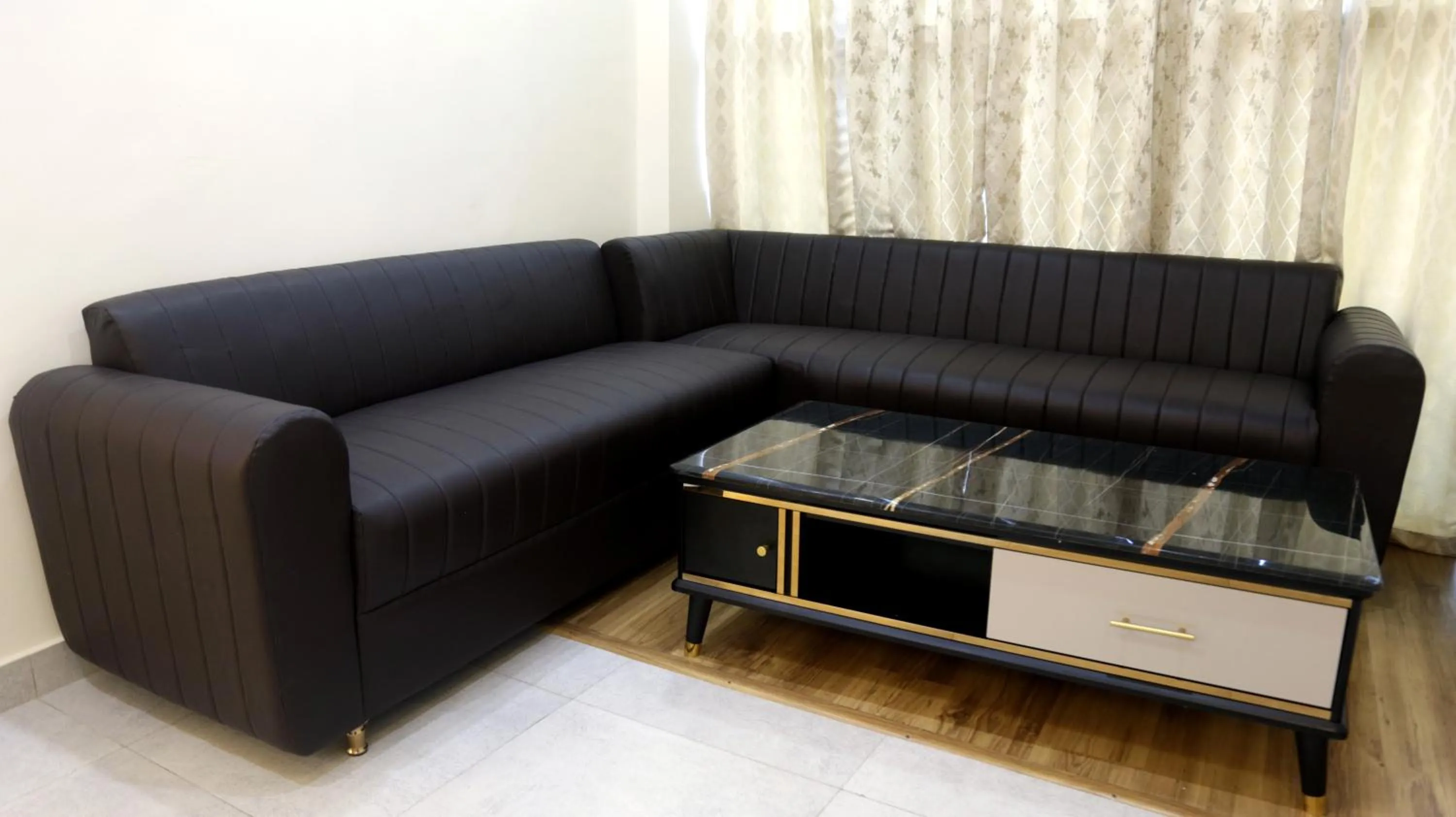 Seating area in Hotel Mandi Heights - Bar, Fine Dining & Banquet Hall