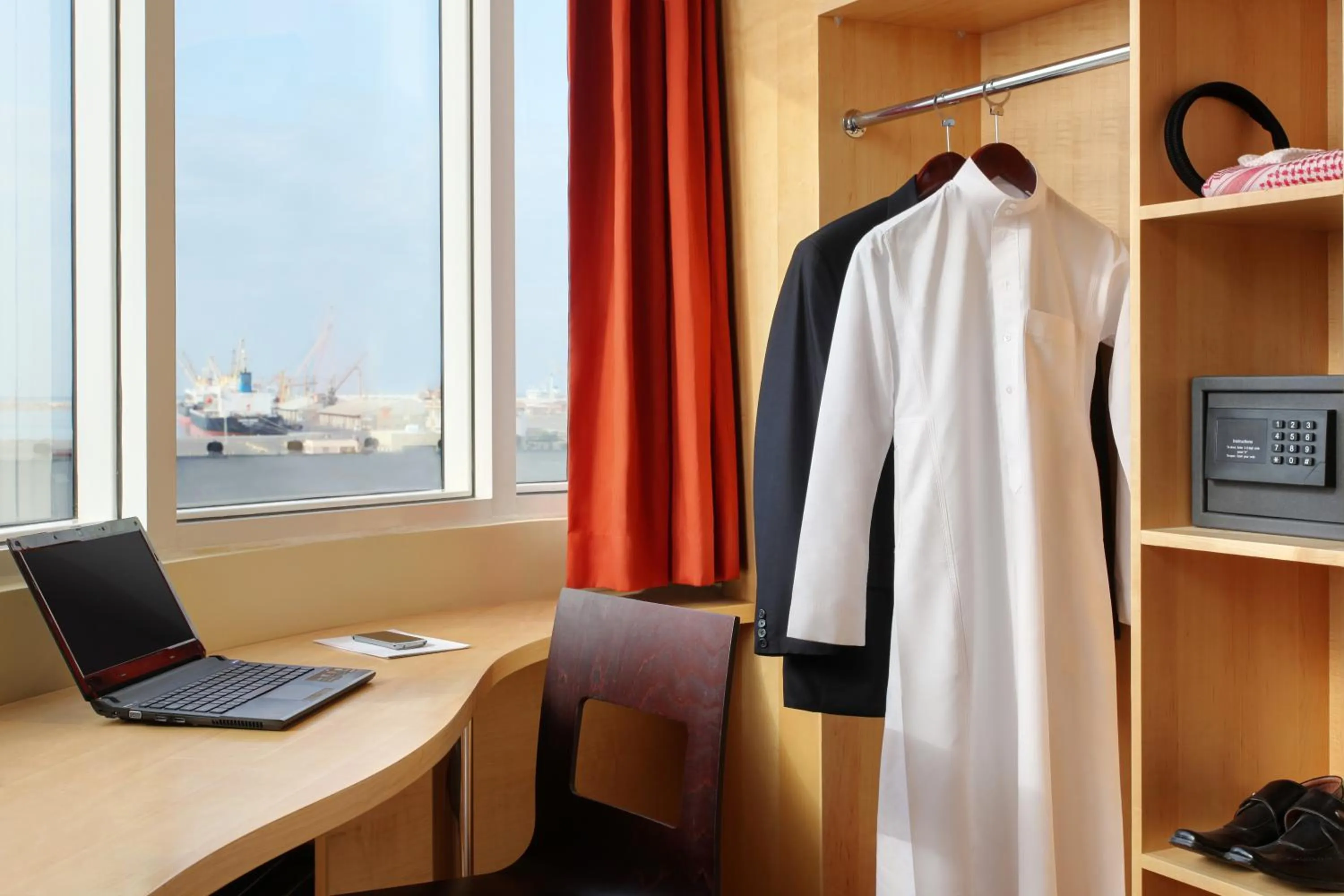 Bedroom in Ibis Yanbu