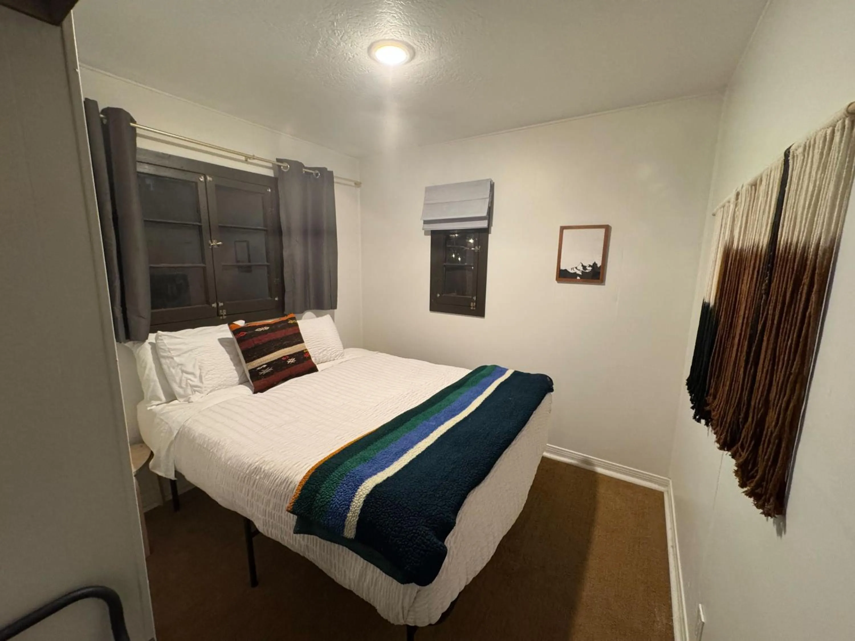 Bedroom, Bed in Three Pines Cabins