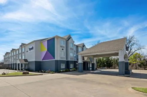 Spark by Hilton Stillwater