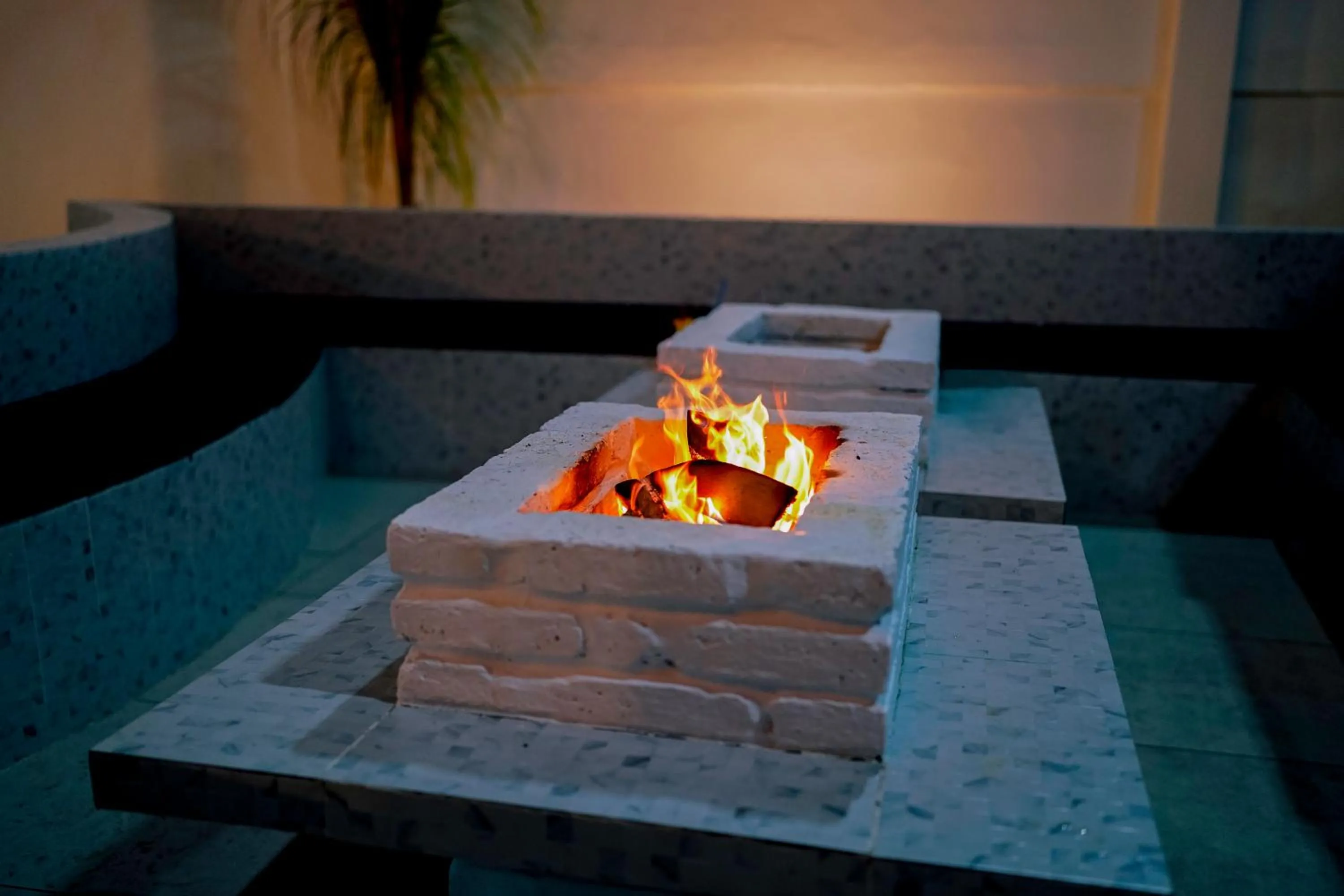 fireplace in Hotel Presidente Beach Salinas