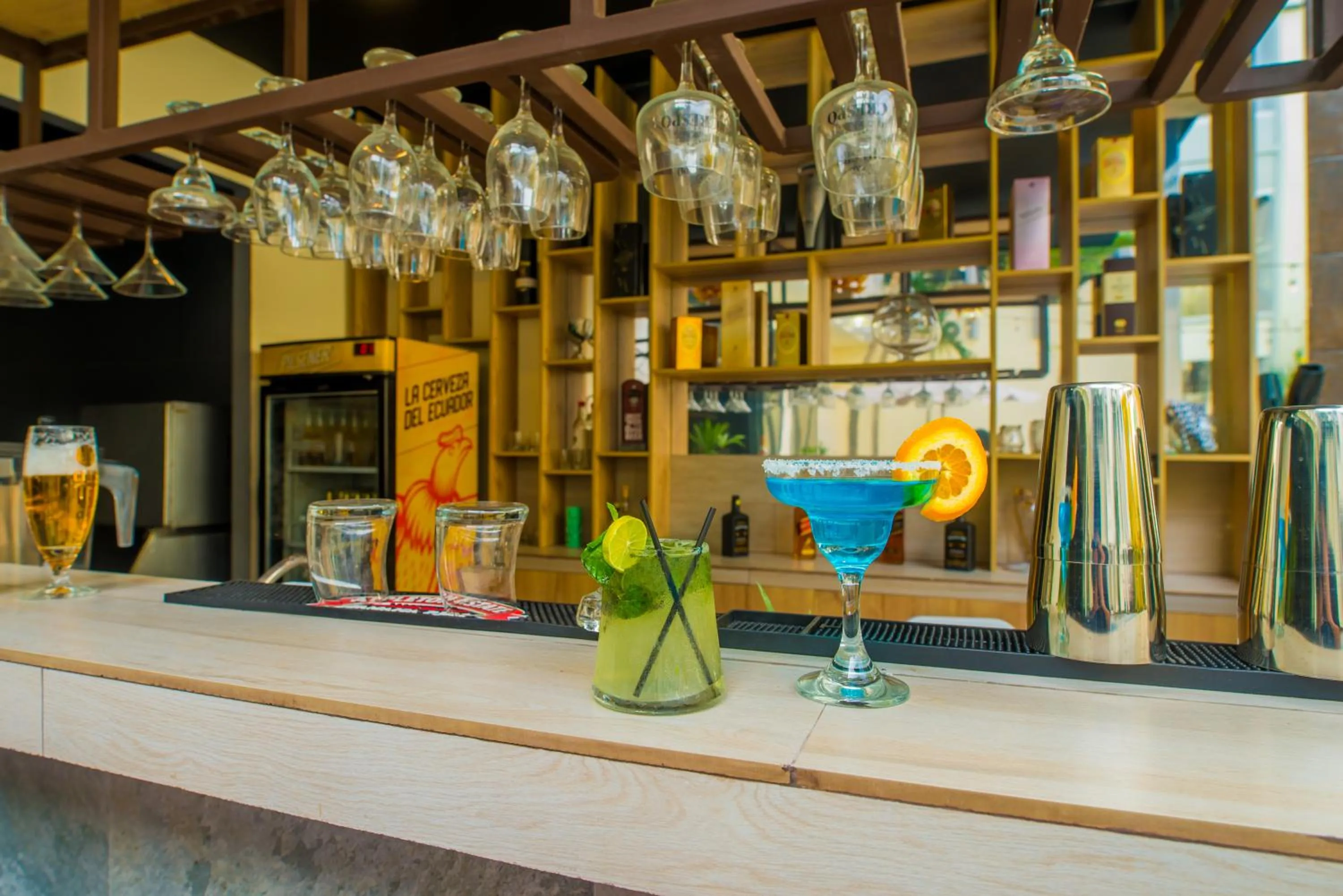Lounge or bar in Hotel Presidente Beach Salinas