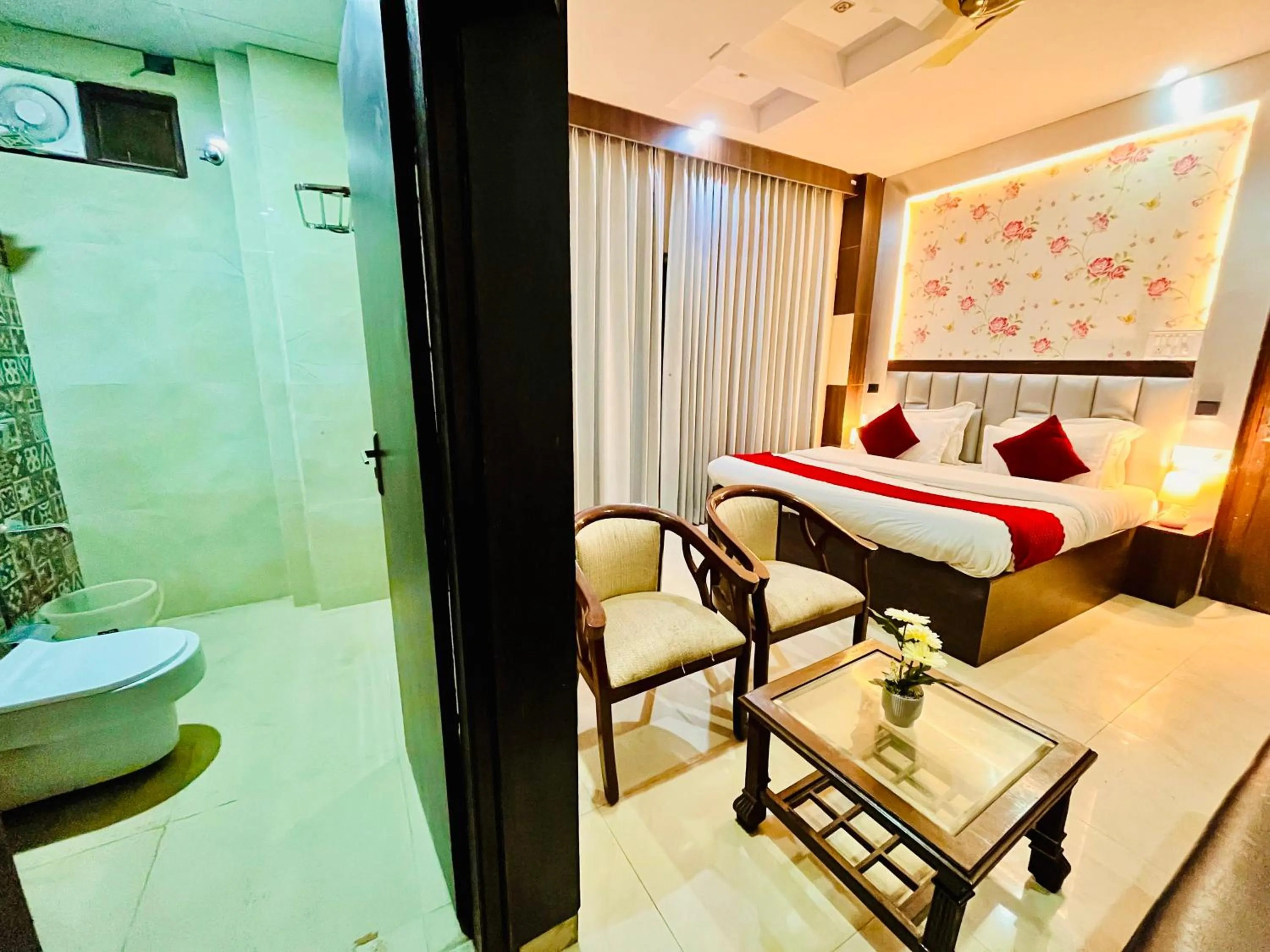 Bed in Hotel La Casa, Amritsar