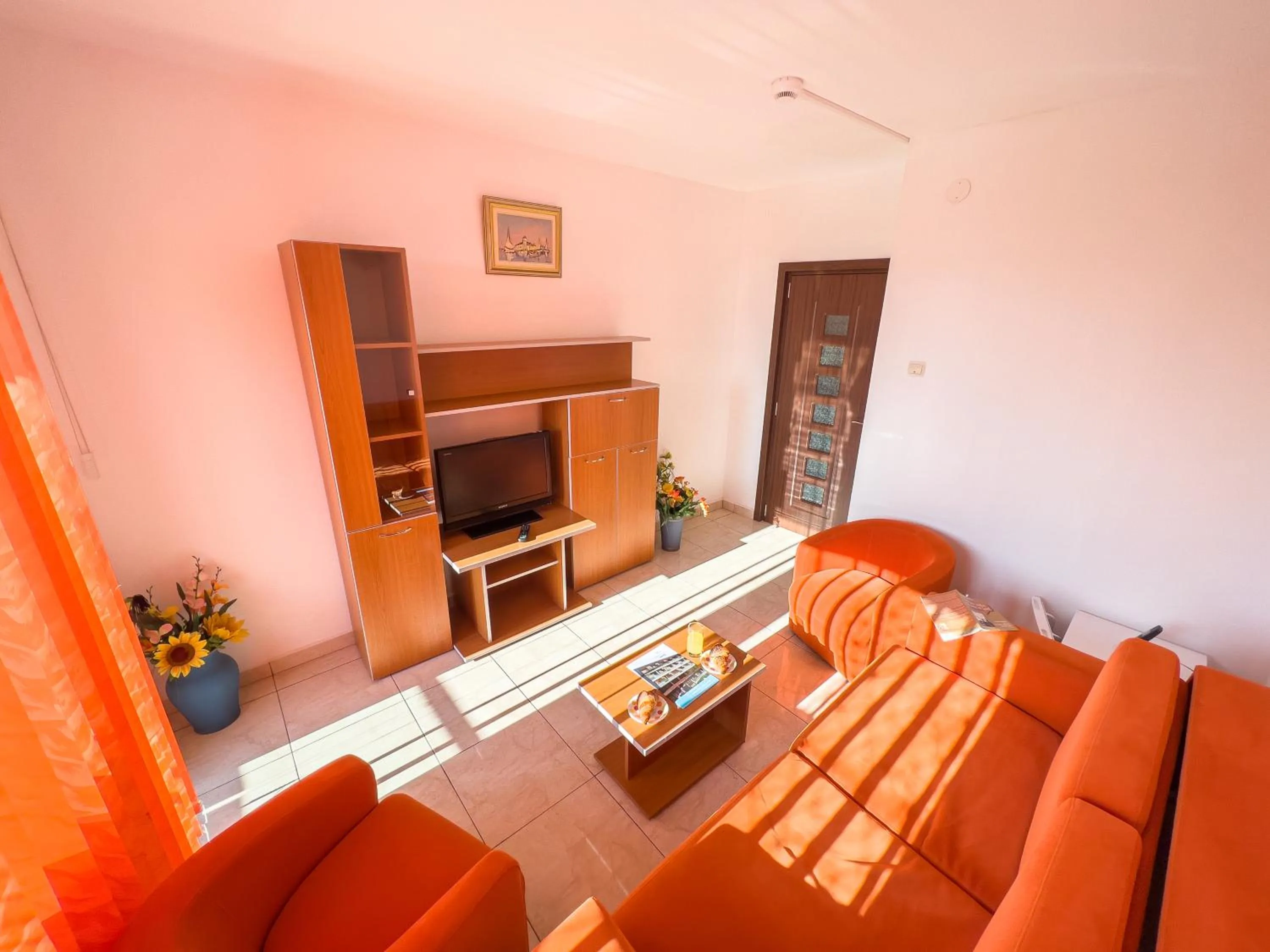 Living room in HOTEL DUNĂREA