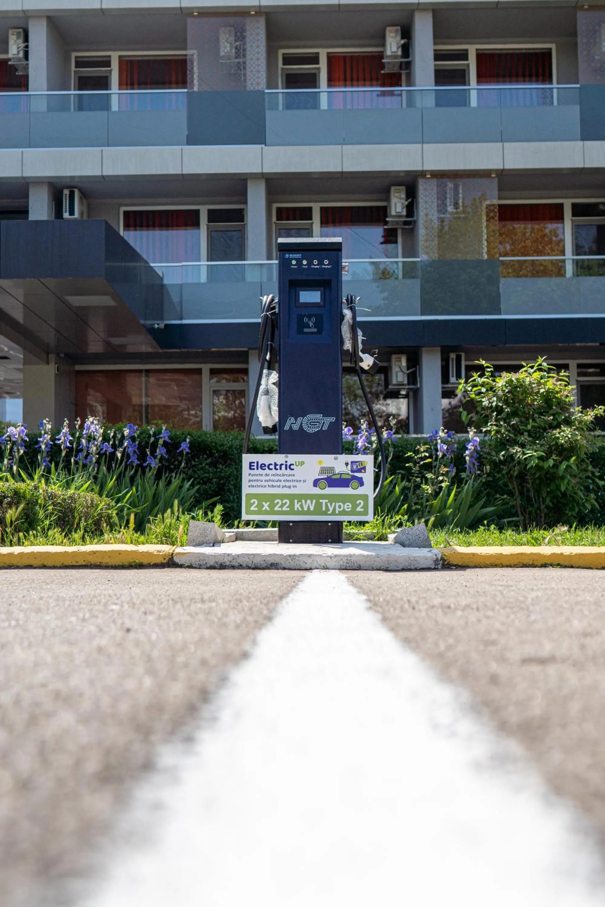 Parking in HOTEL DUNĂREA