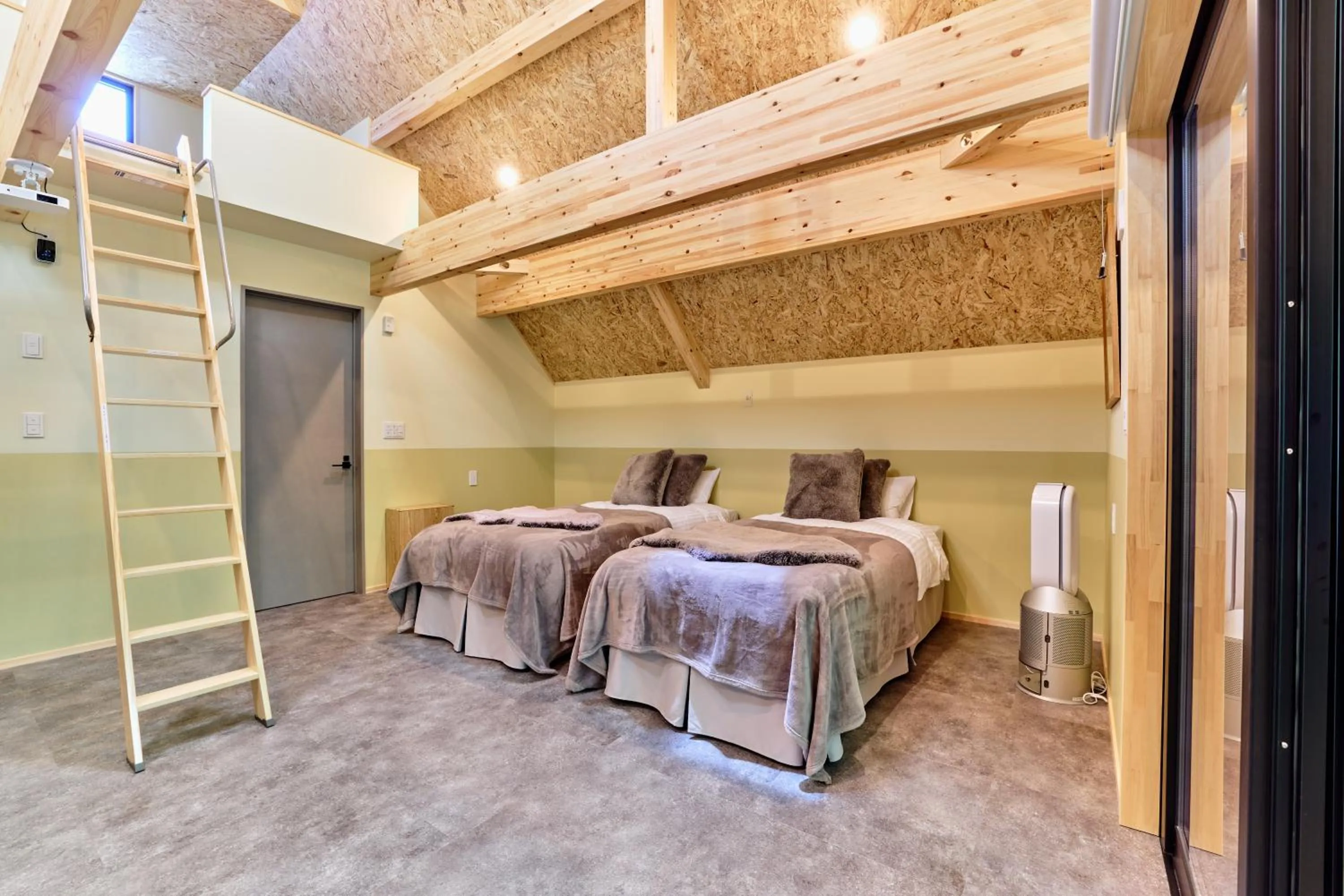 Bed in enico MtFuji Resort&Glamping