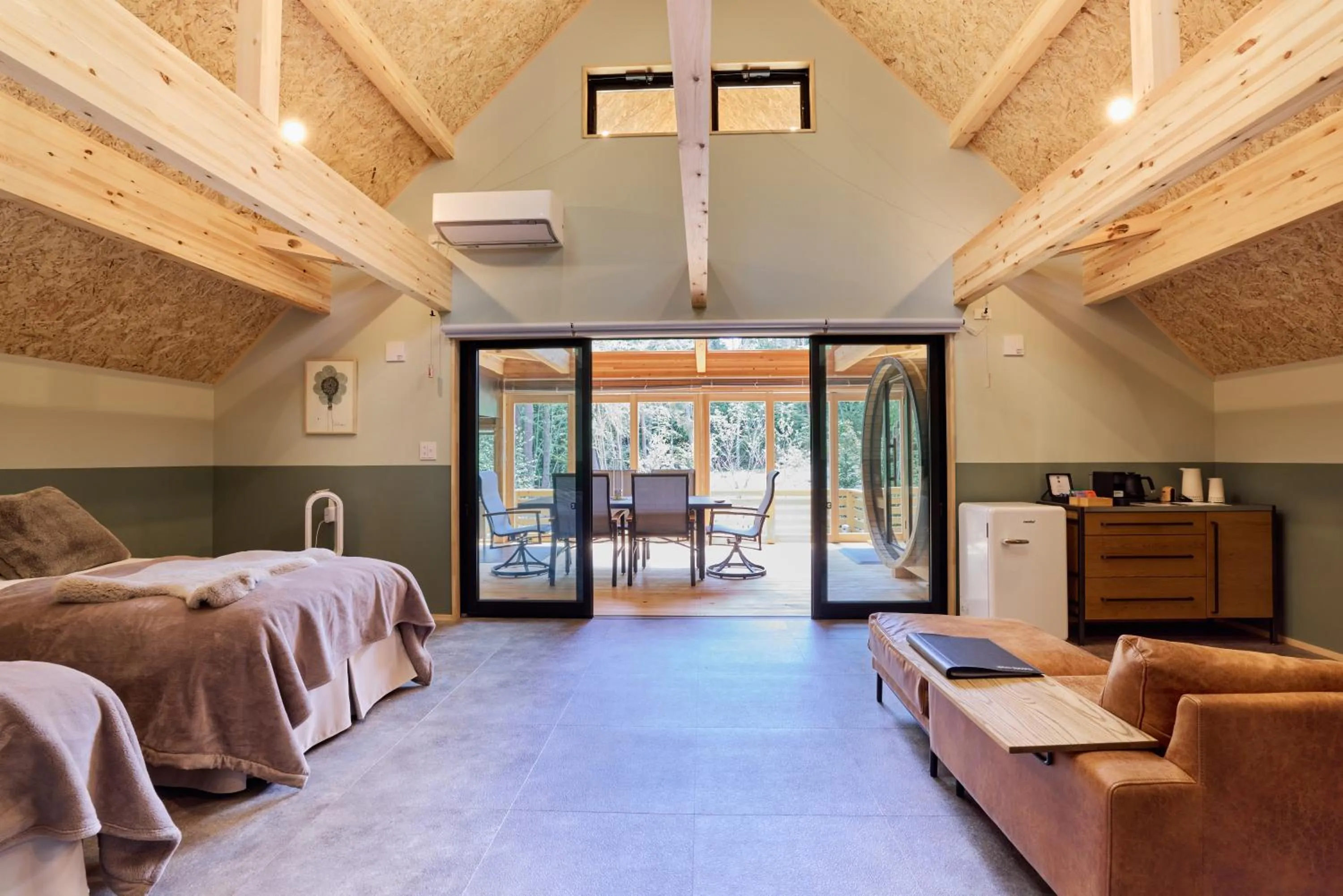 Bed in enico MtFuji Resort&Glamping