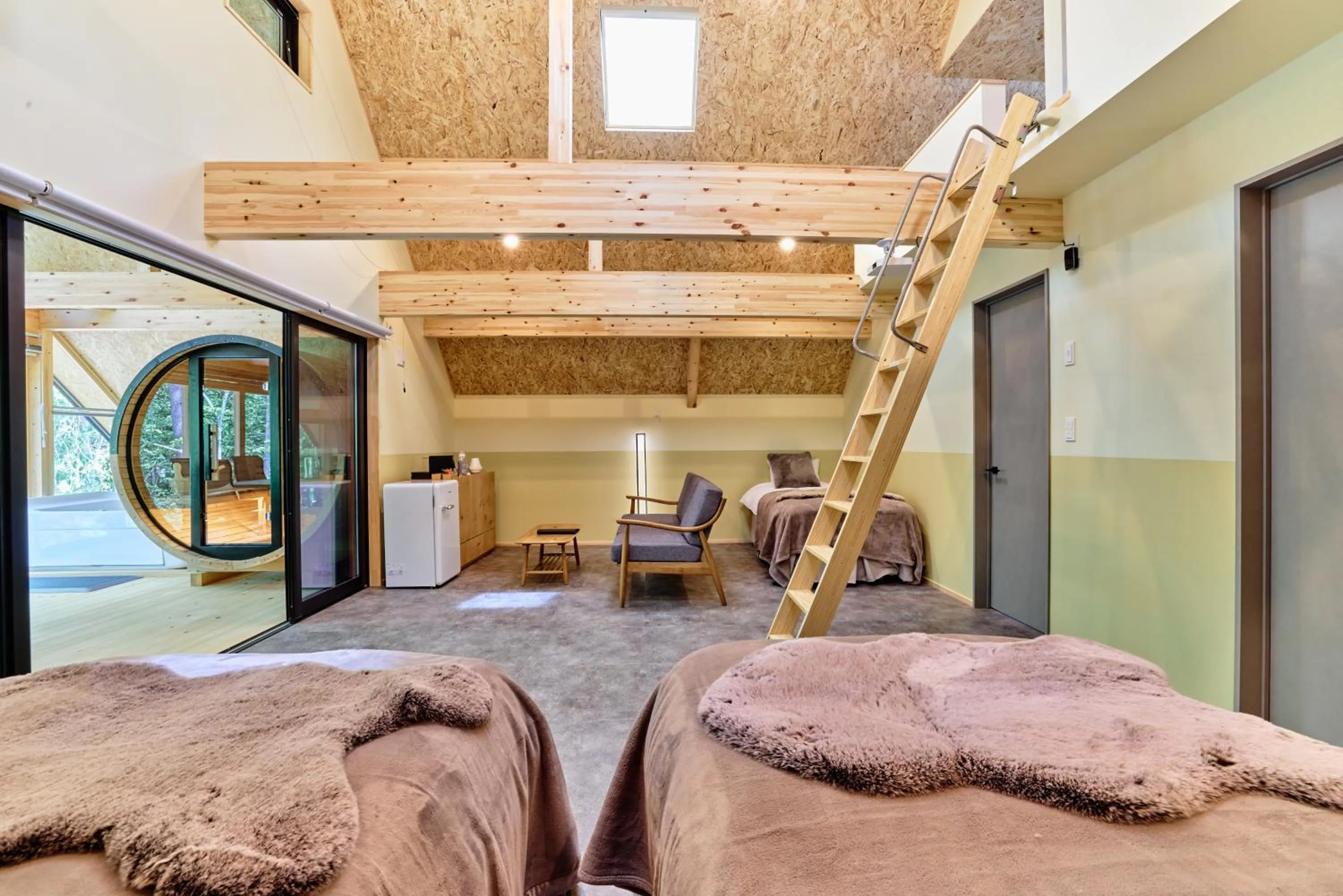 Bed in enico MtFuji Resort&Glamping