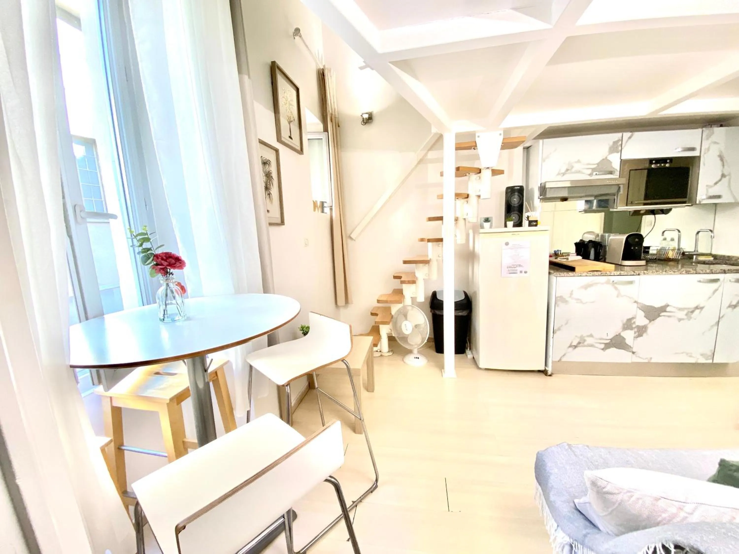 Duplex cosy - hyper centre - Proche mer et Promenade