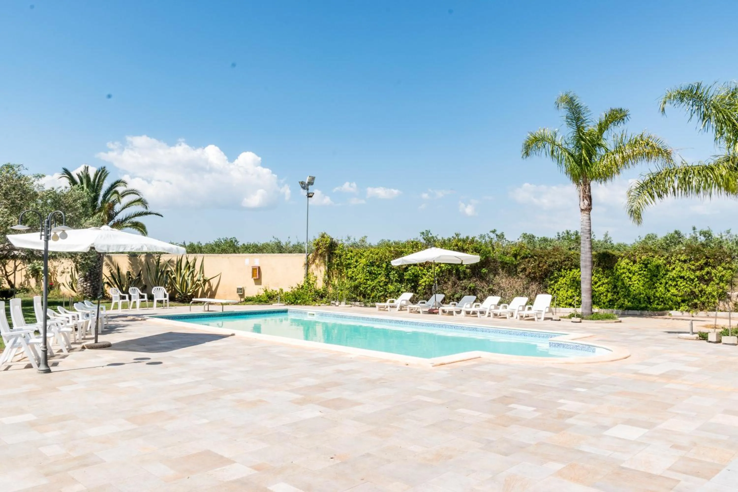 Swimming pool in Torre Tabia