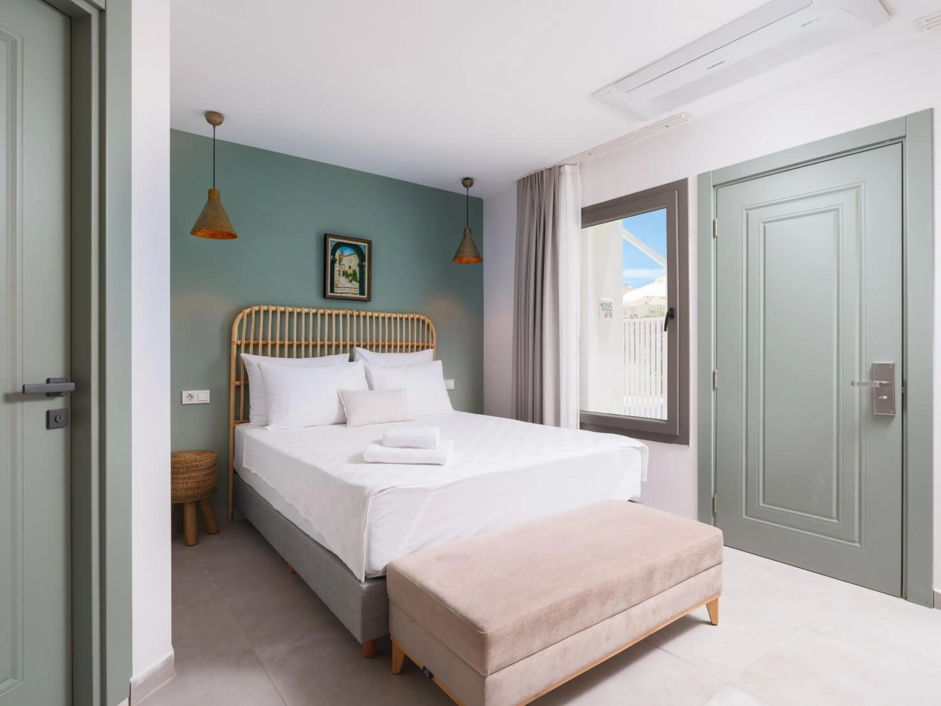 Bed in Cumbalıca Garden Hotel