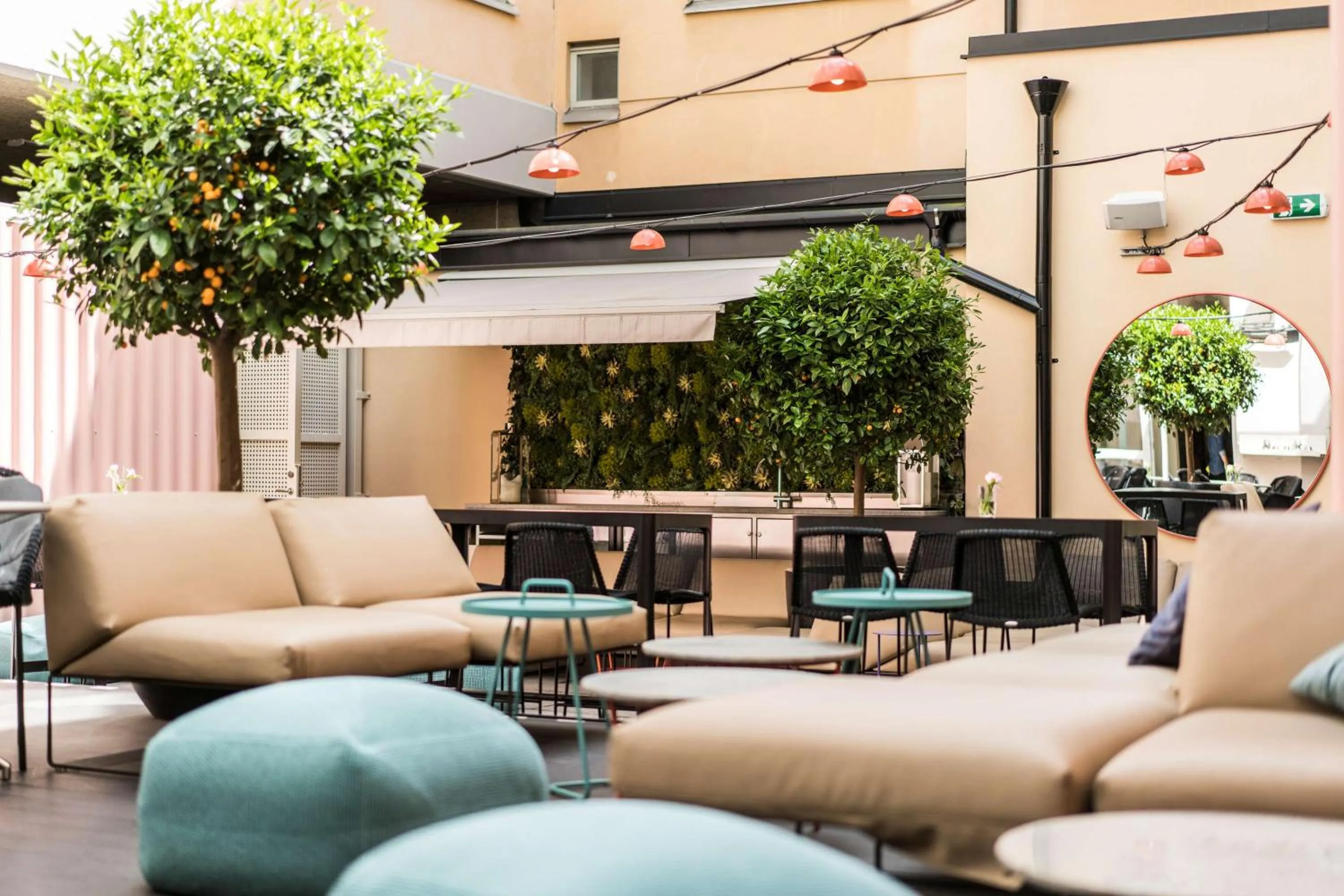 Restaurant/places to eat in Scandic No 53