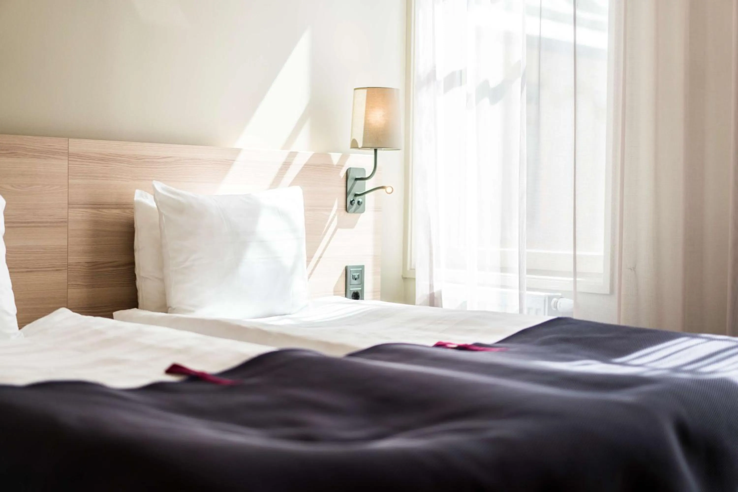 Bedroom, Bed in Scandic No 53