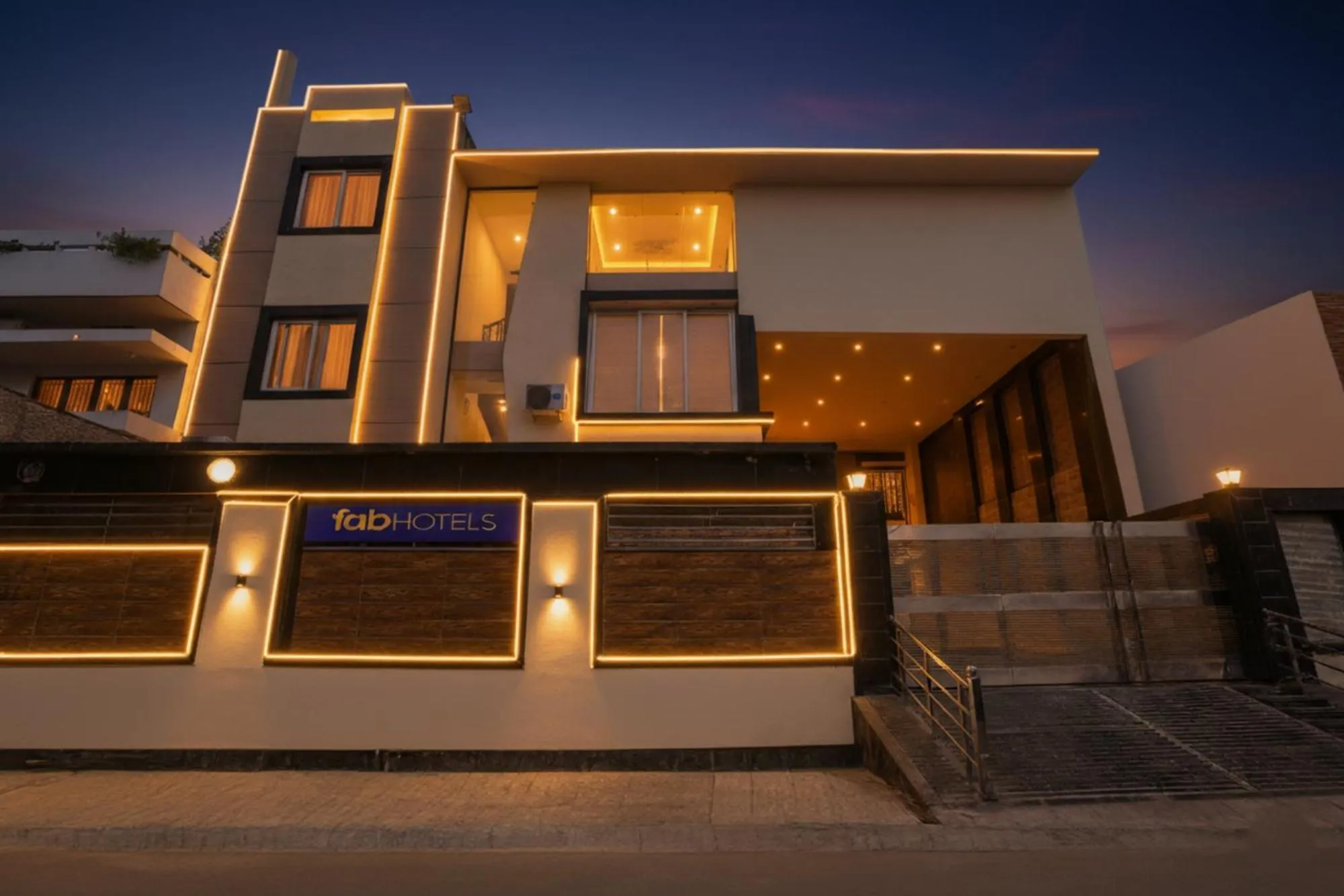 Property building in FabHotel Villa De Benares - Nr Tulsi Manas Mandir