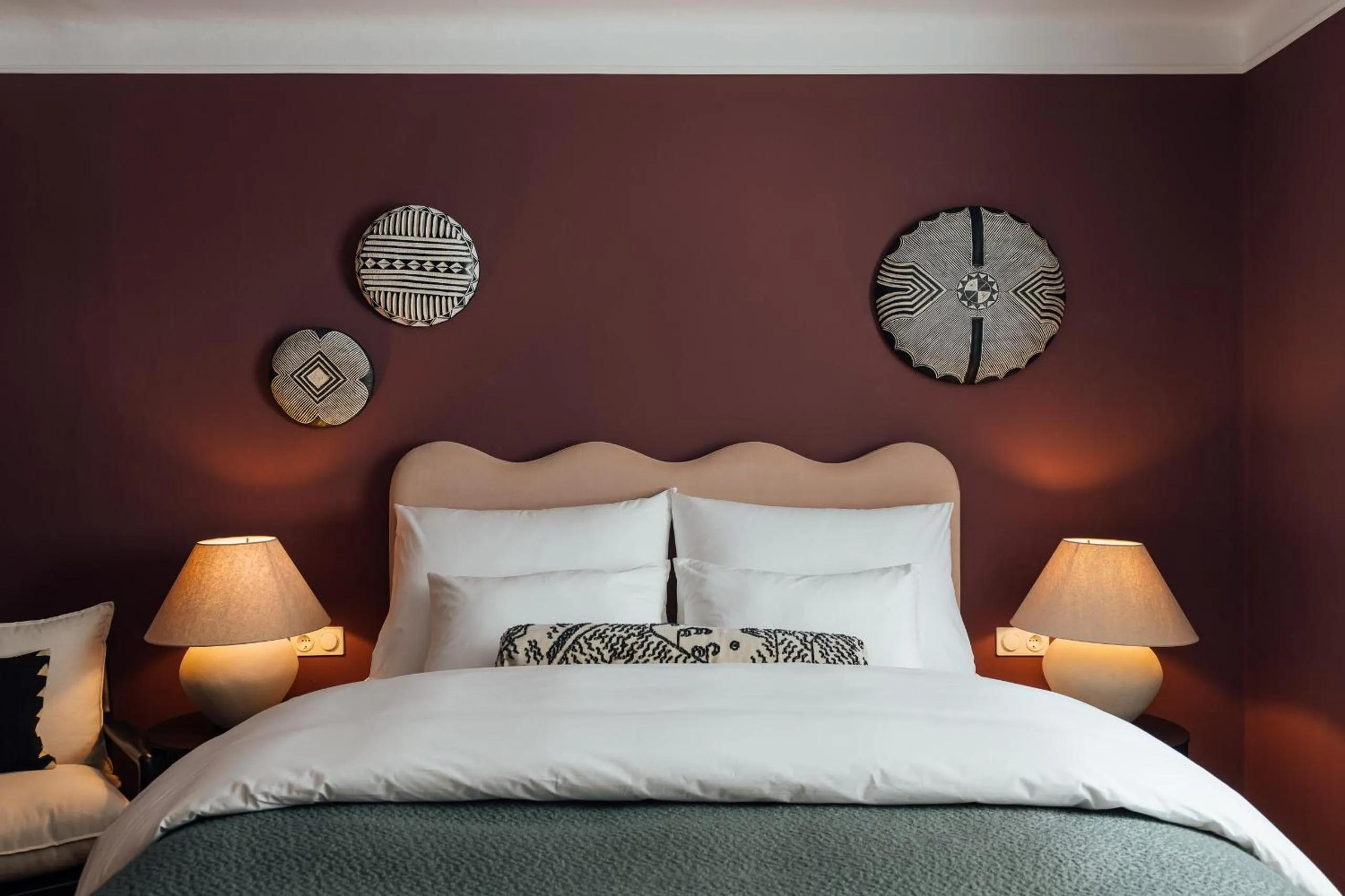 Bed in Clemonte Hotel - Your Reception-less Boutique Hideaway