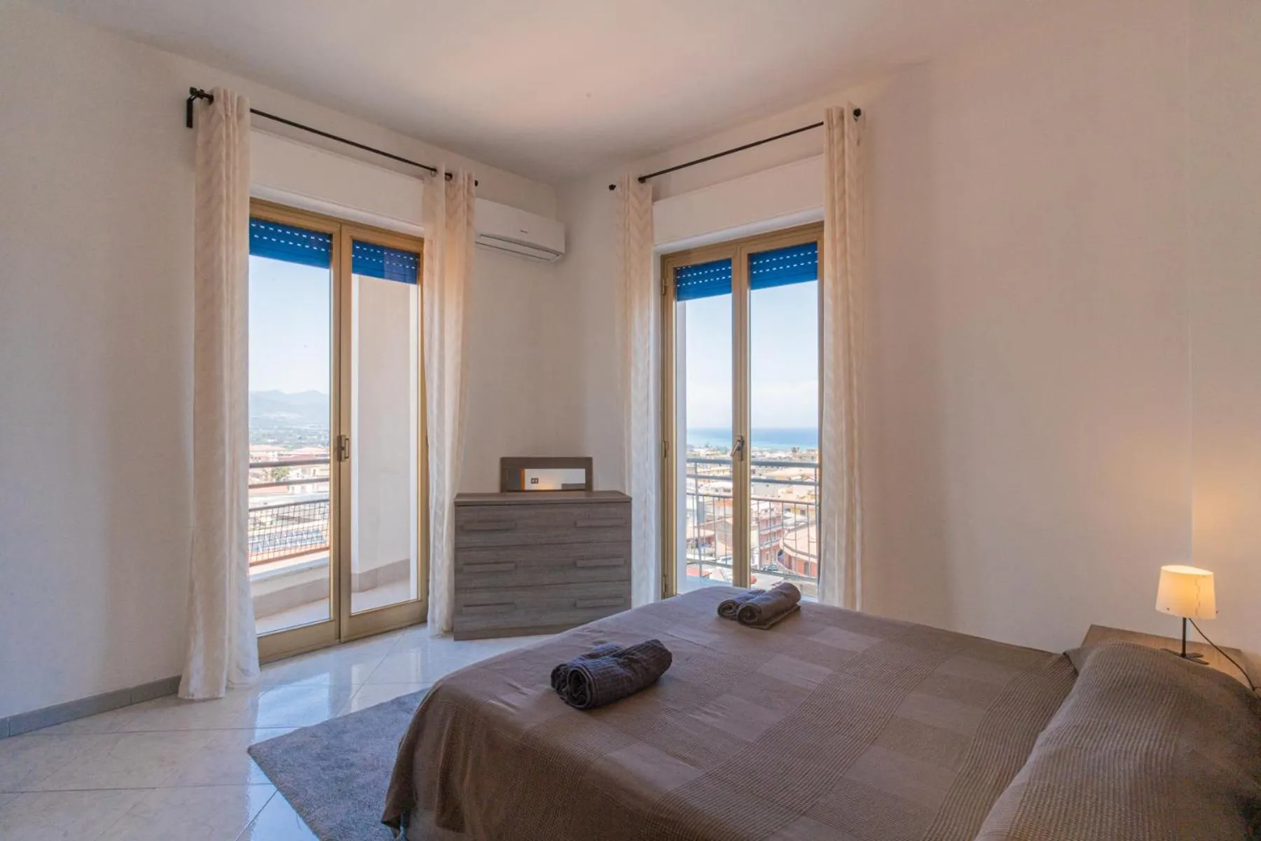 Belvedere dell Etna - Ampio Appartamento con vista Mare e Taormina