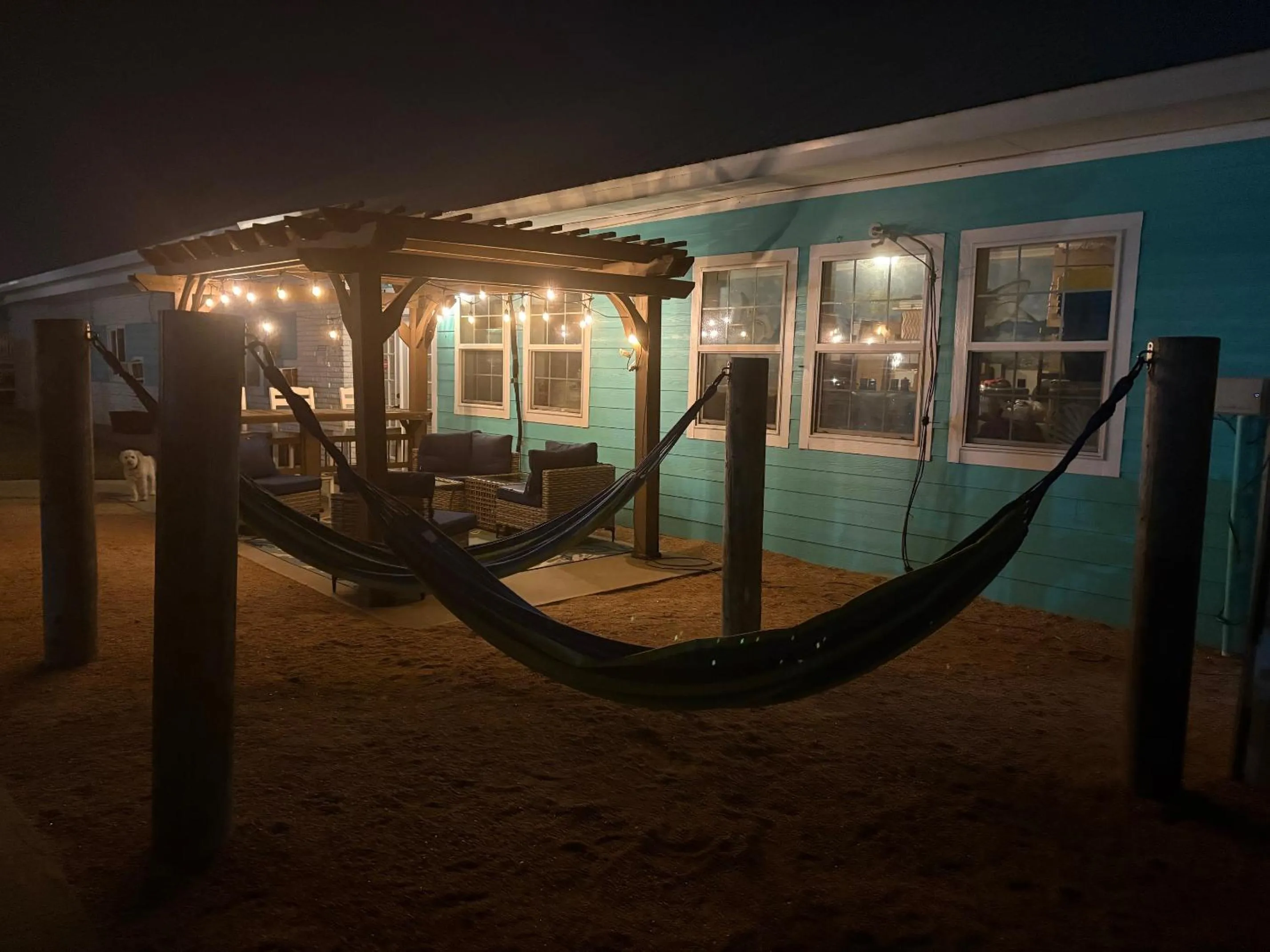 Property building in Shark Reef Resort Motel & Cottages