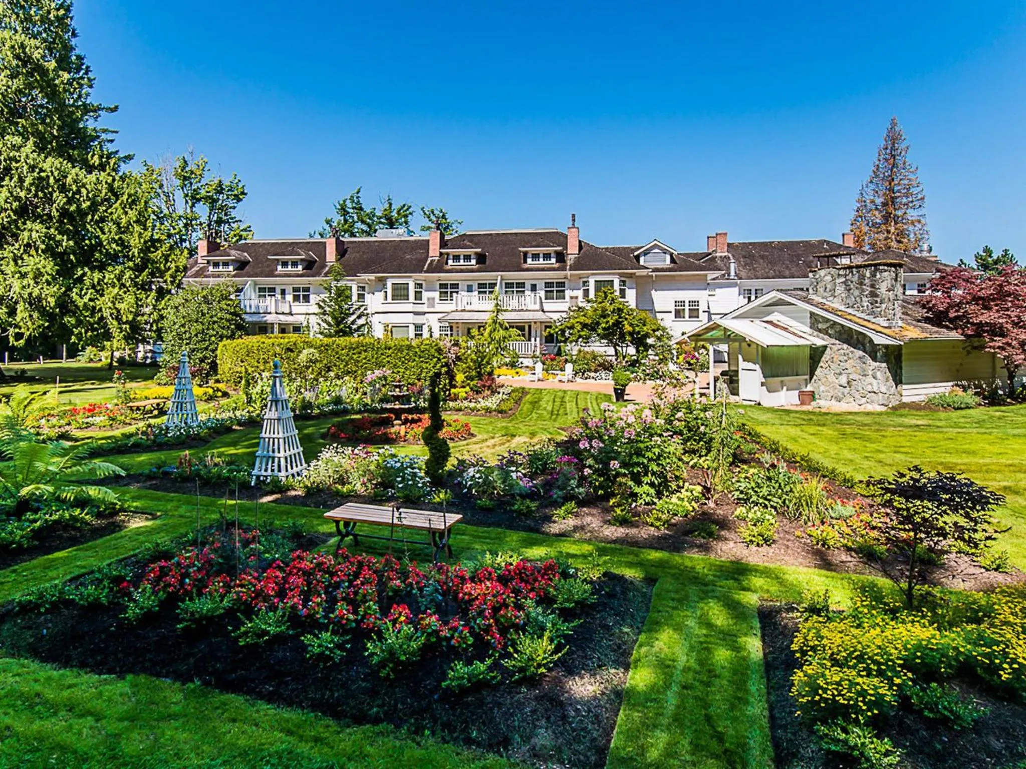 Property building in Crown Mansion Boutique Hotel & Villas