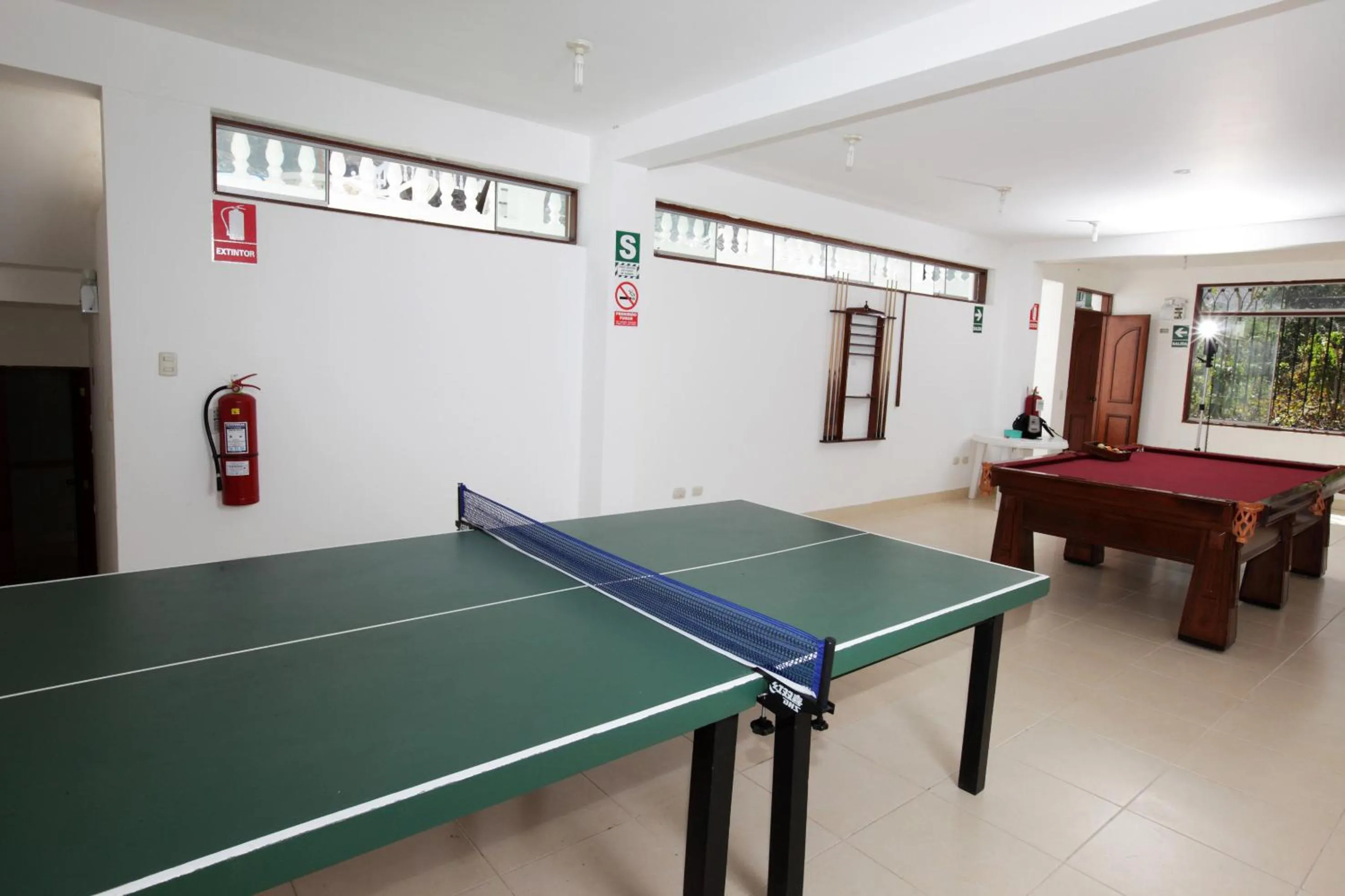 Table tennis in Lunahuana River Resort