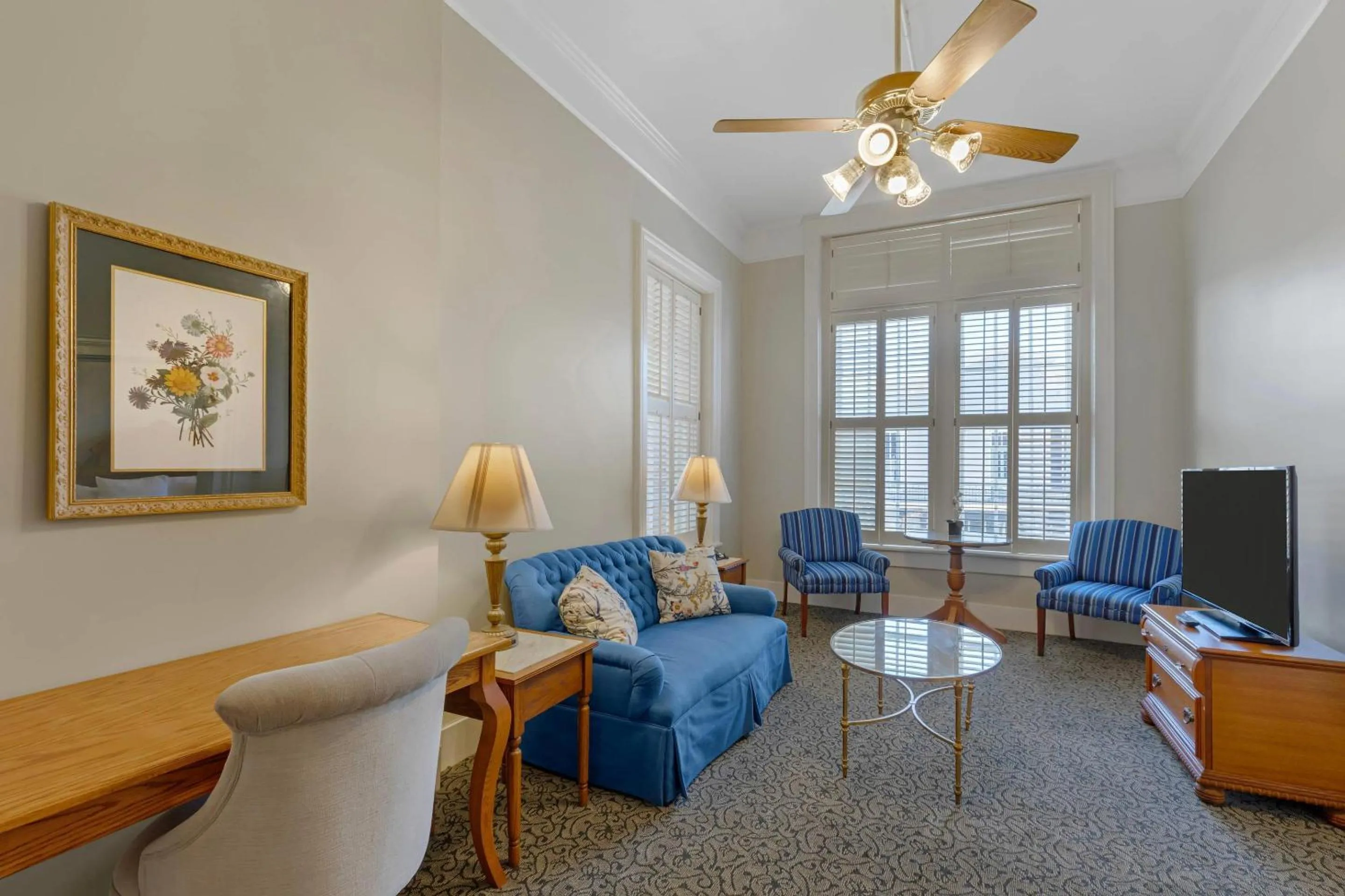 Bedroom in Windsor Hotel, an Ascend Collection Hotel