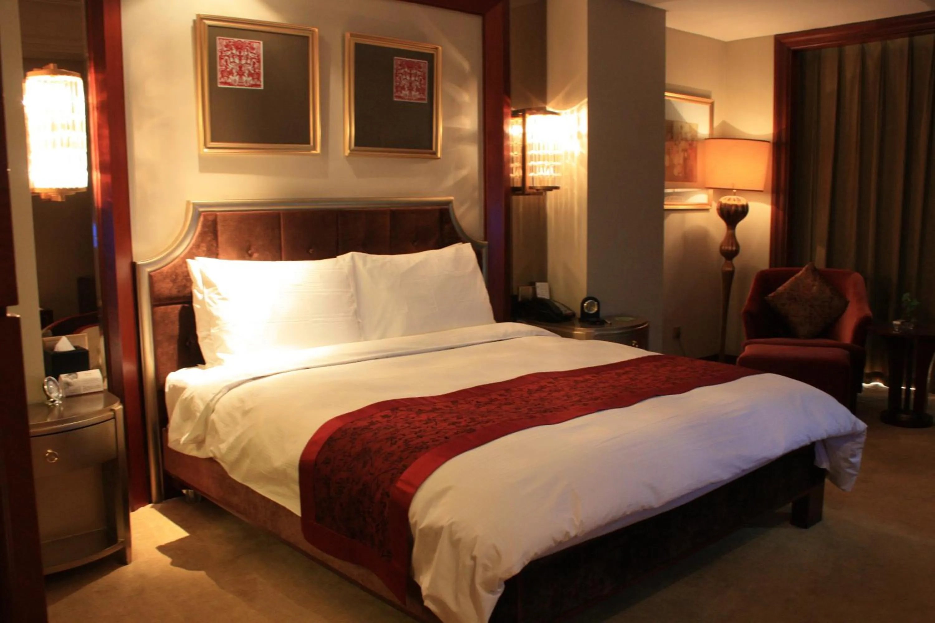 Photo of the whole room in Dynasty International Hotel Dalian