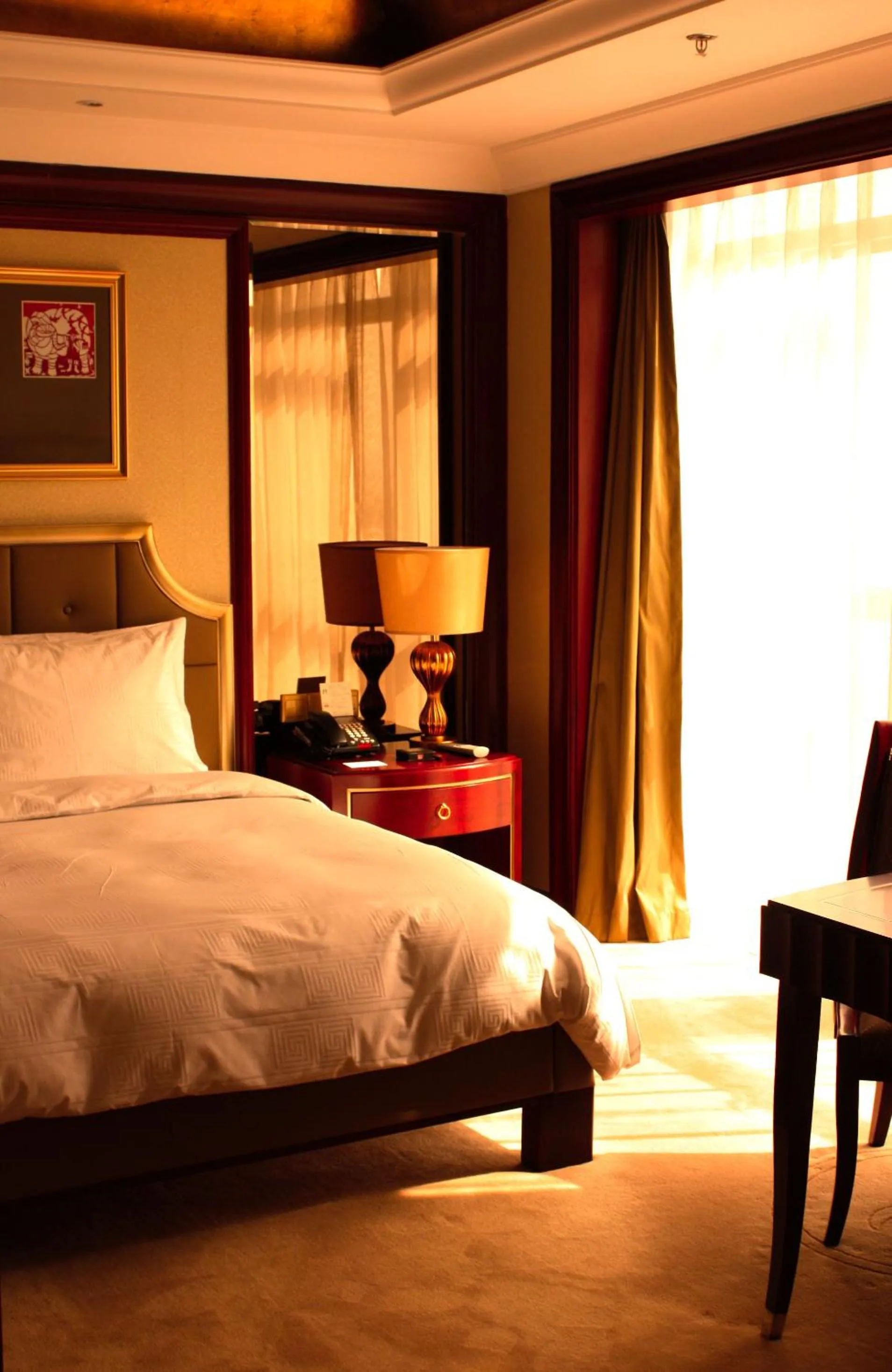 Bedroom in Dynasty International Hotel Dalian