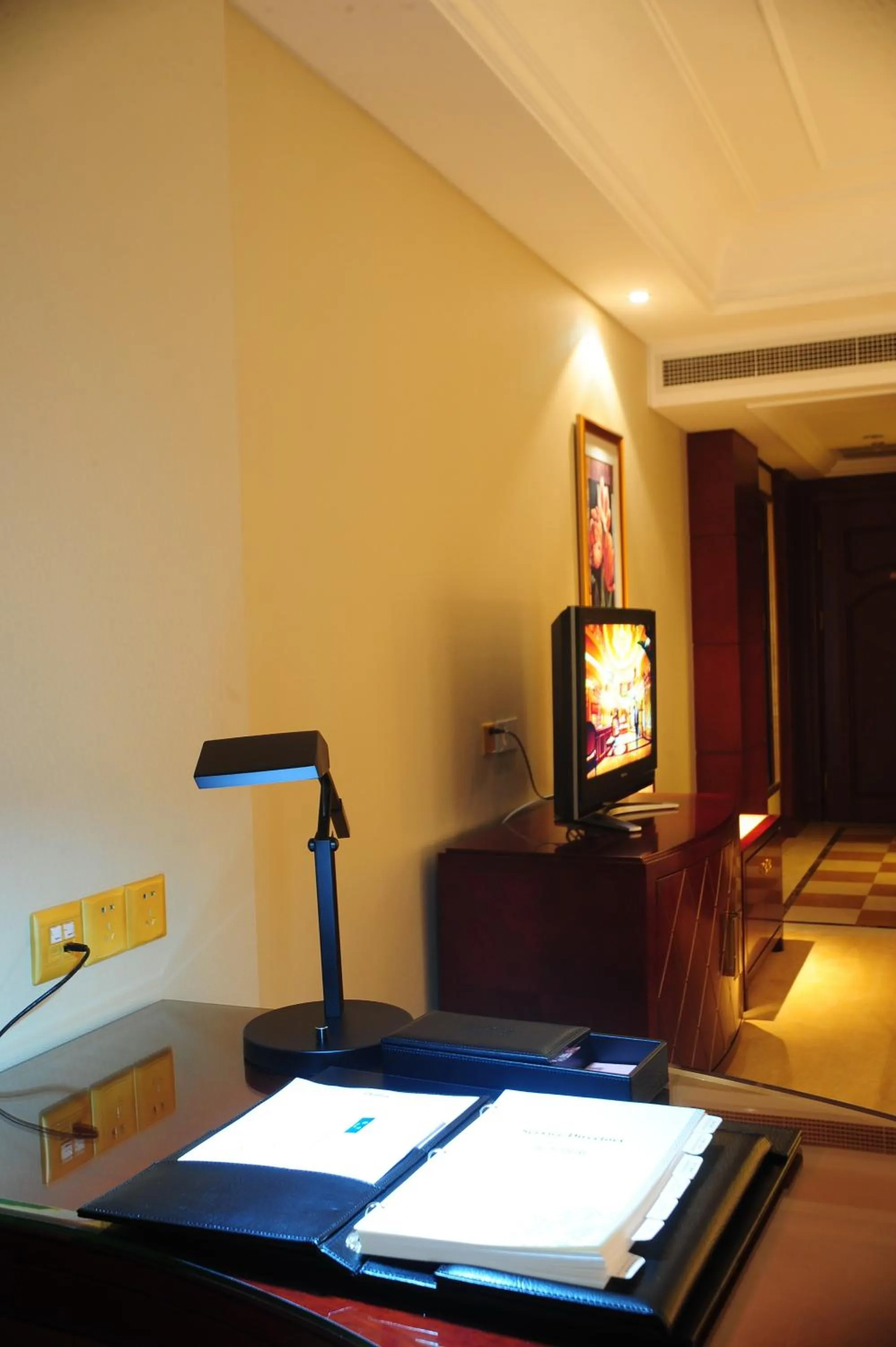 Photo of the whole room in Dynasty International Hotel Dalian