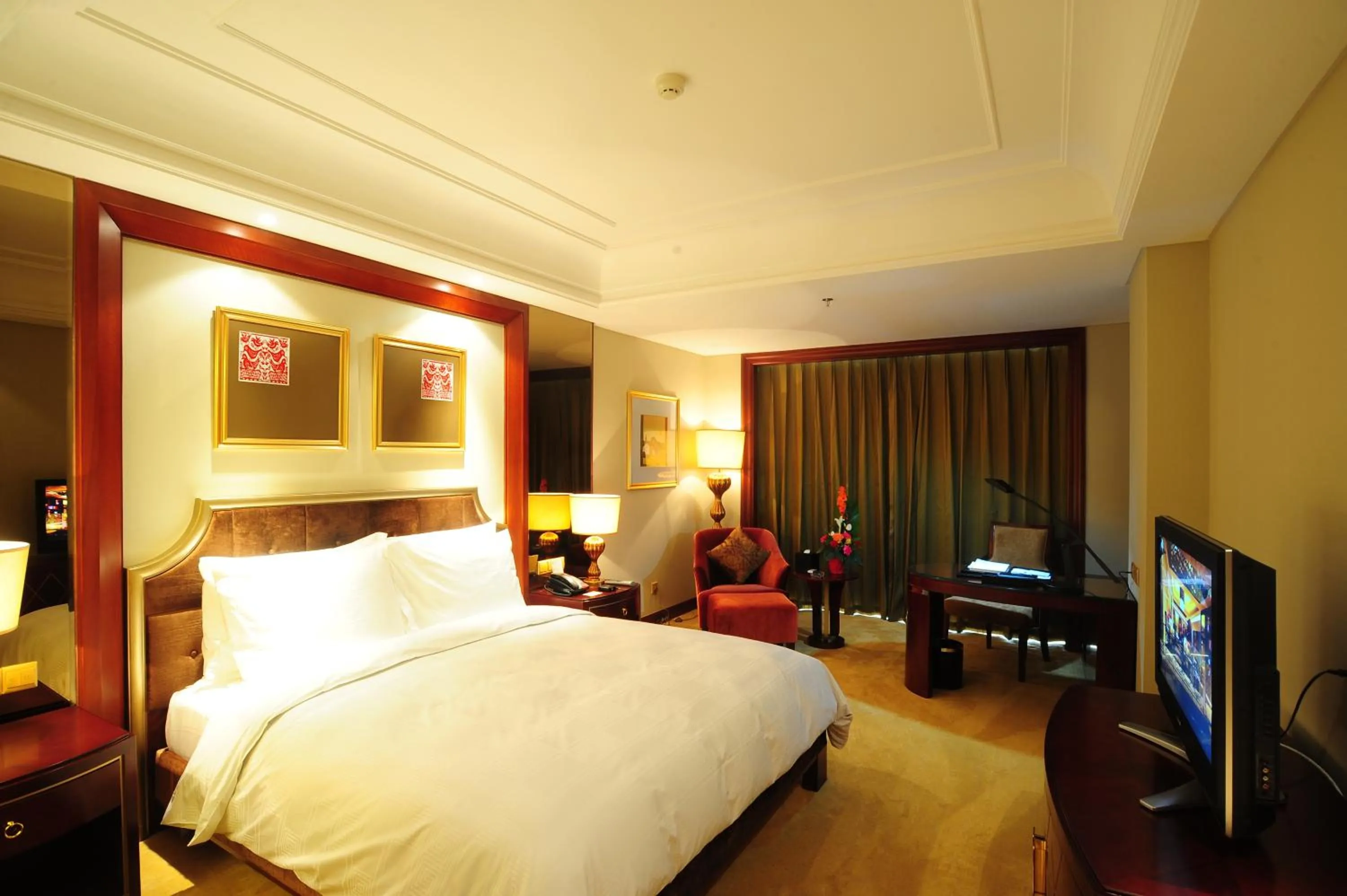 Photo of the whole room in Dynasty International Hotel Dalian