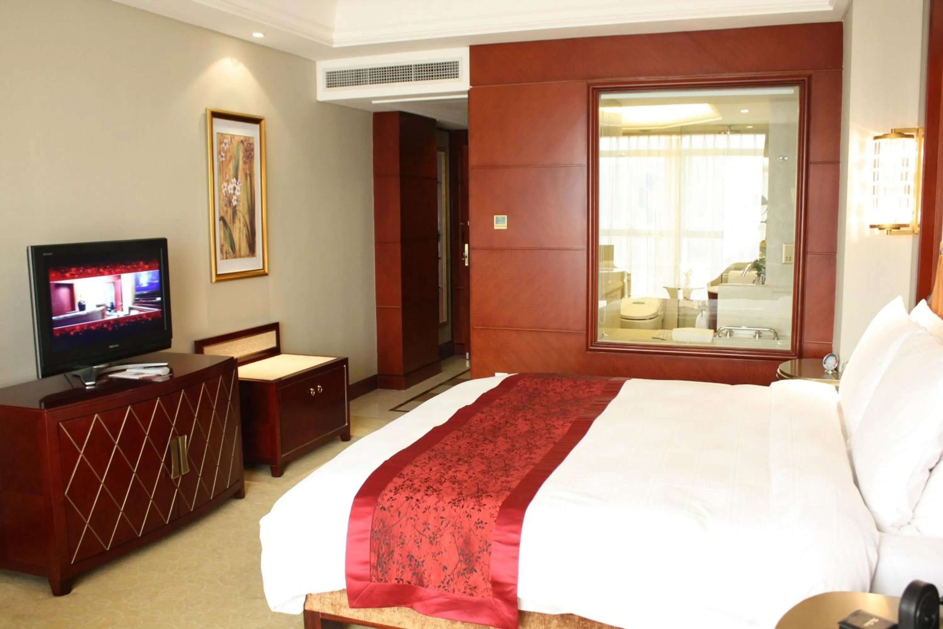 Photo of the whole room in Dynasty International Hotel Dalian