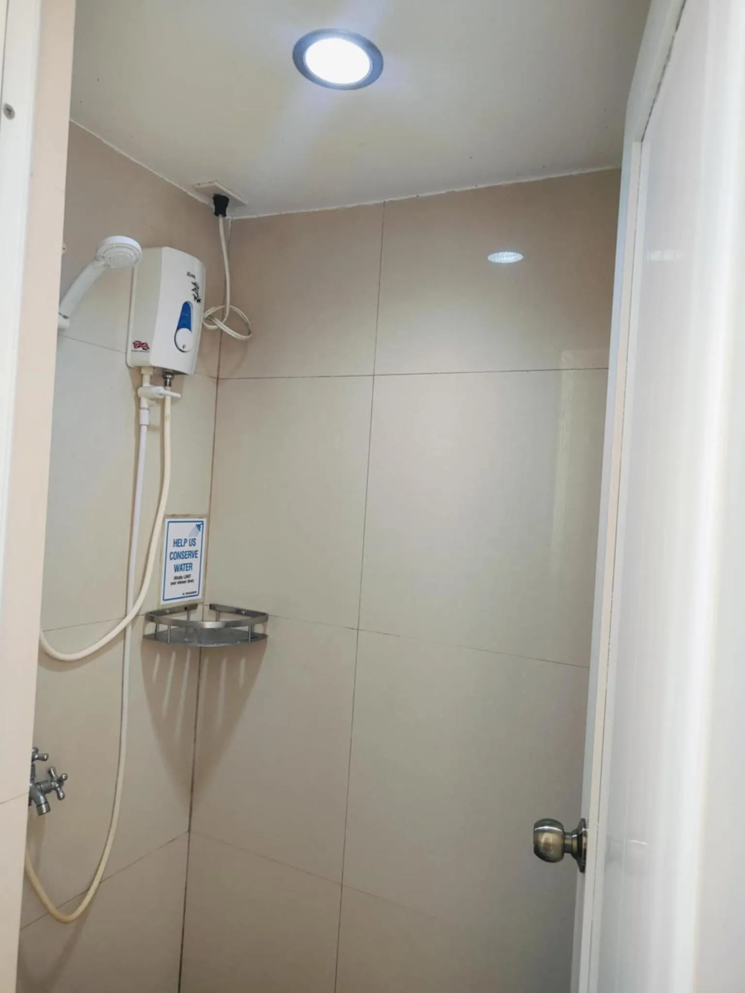 Stay Malate (Wanderers Guest House)