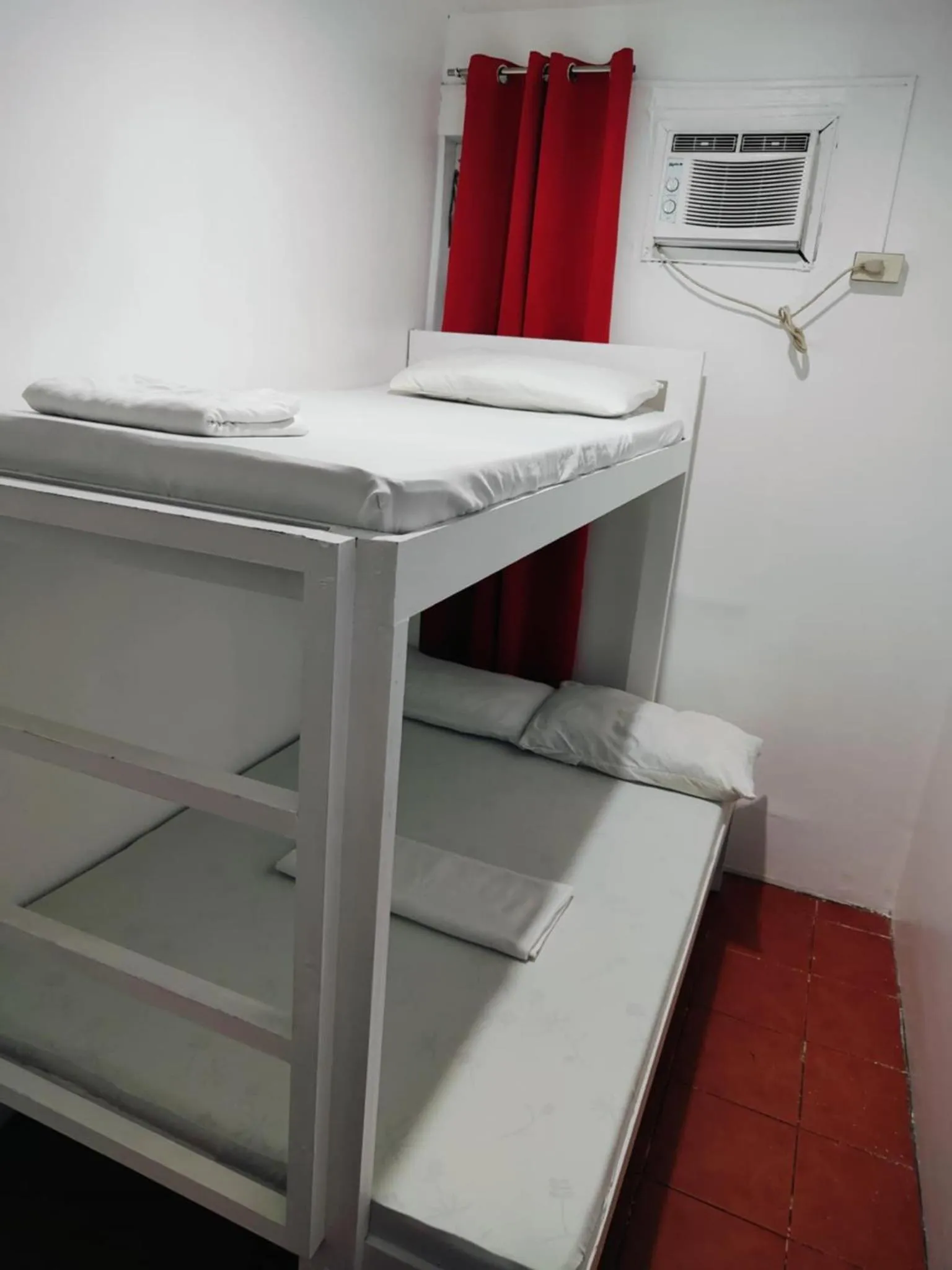 Stay Malate (Wanderers Guest House)