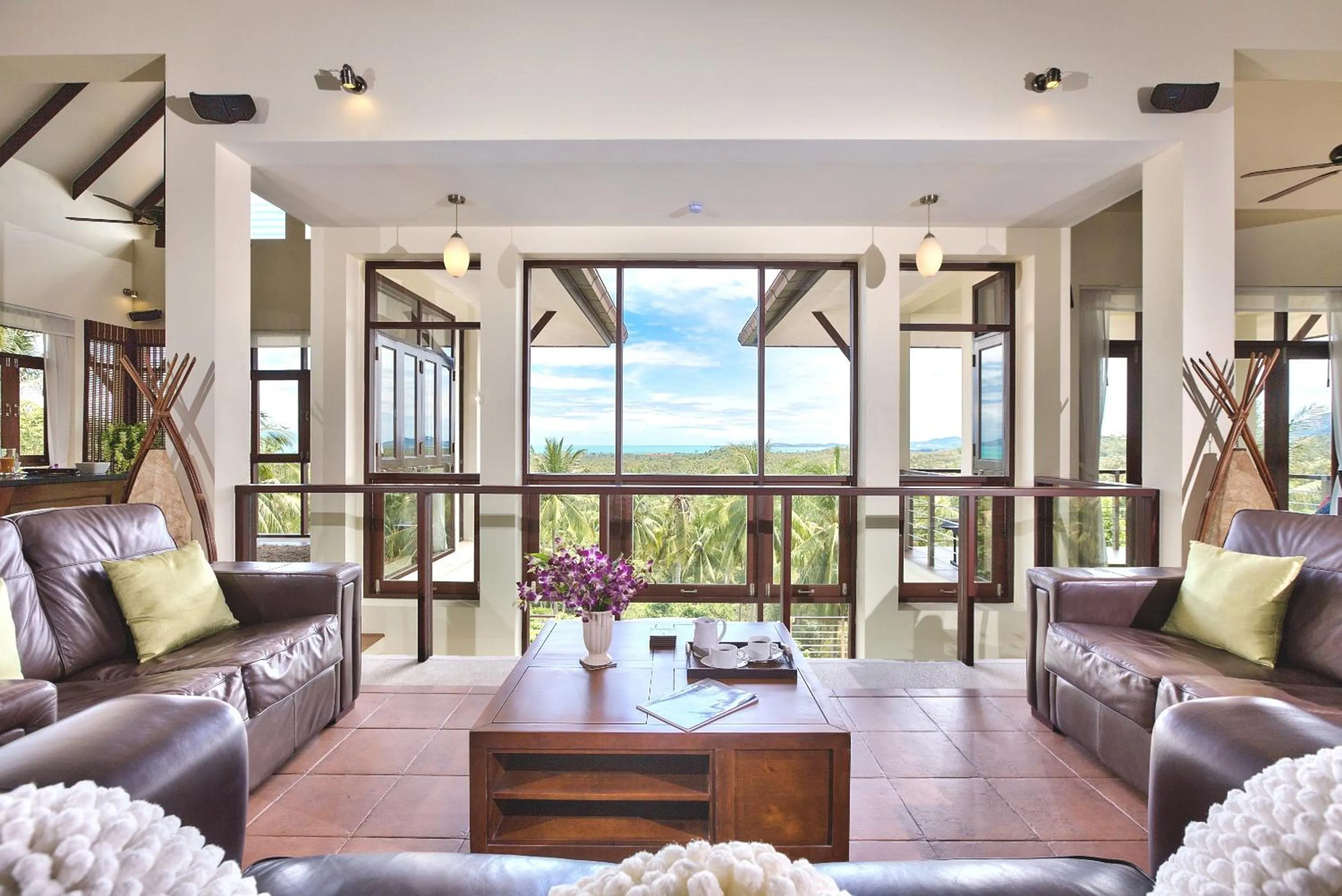 Living room in Villa Ma Phraaw - Ban Tai Ocean View Villa
