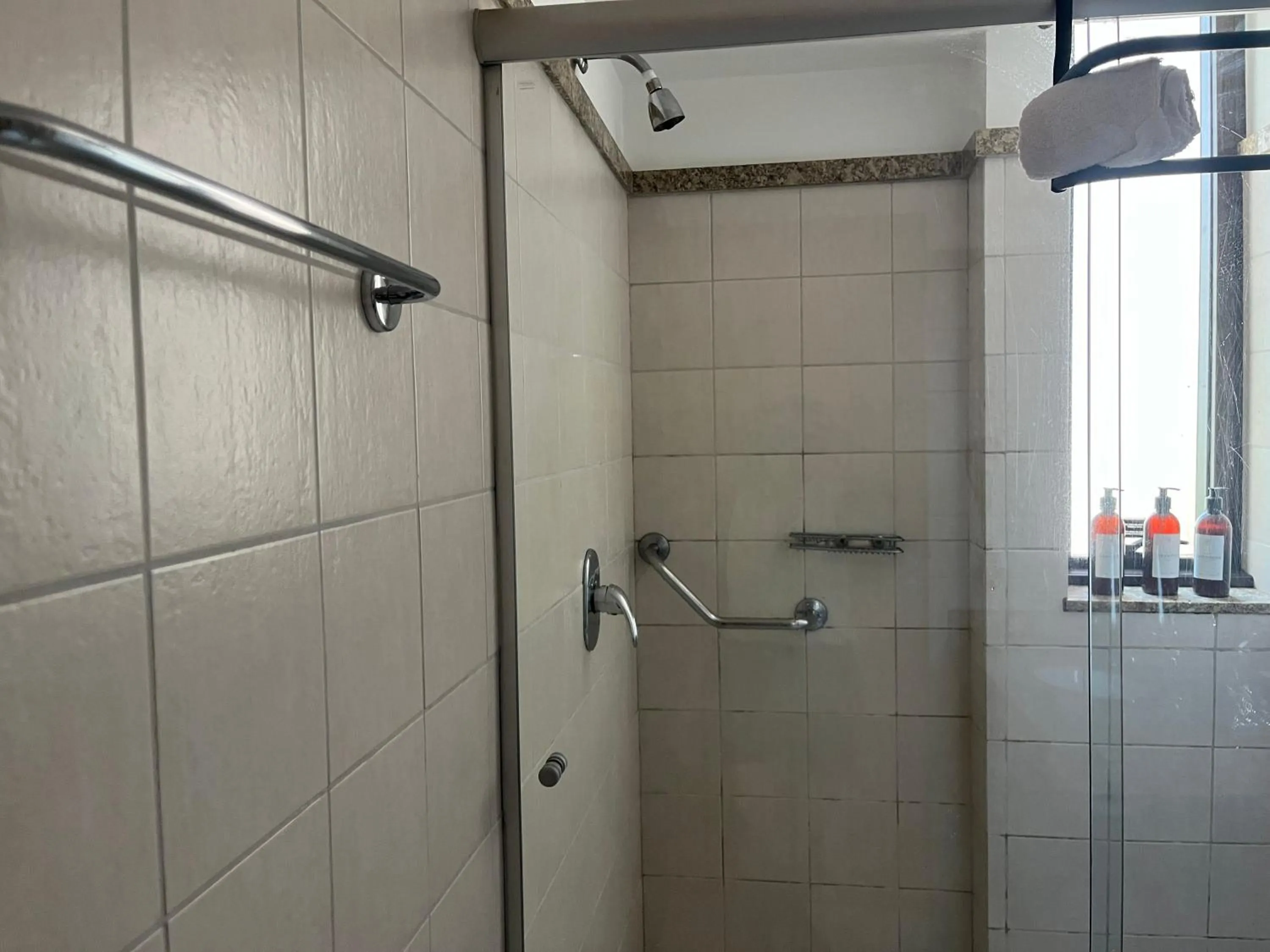 Quarto flat no Hotel Comfort de Taguatinga