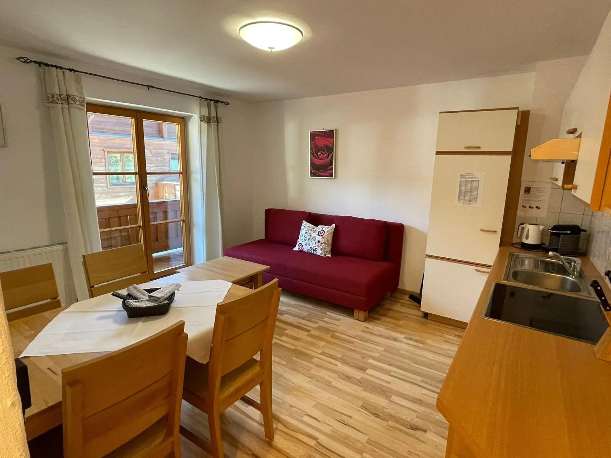 One-Bedroom Apartment with Balcony in Haus Monika One-Bedroom Apartment with Balcony in Haus Monika