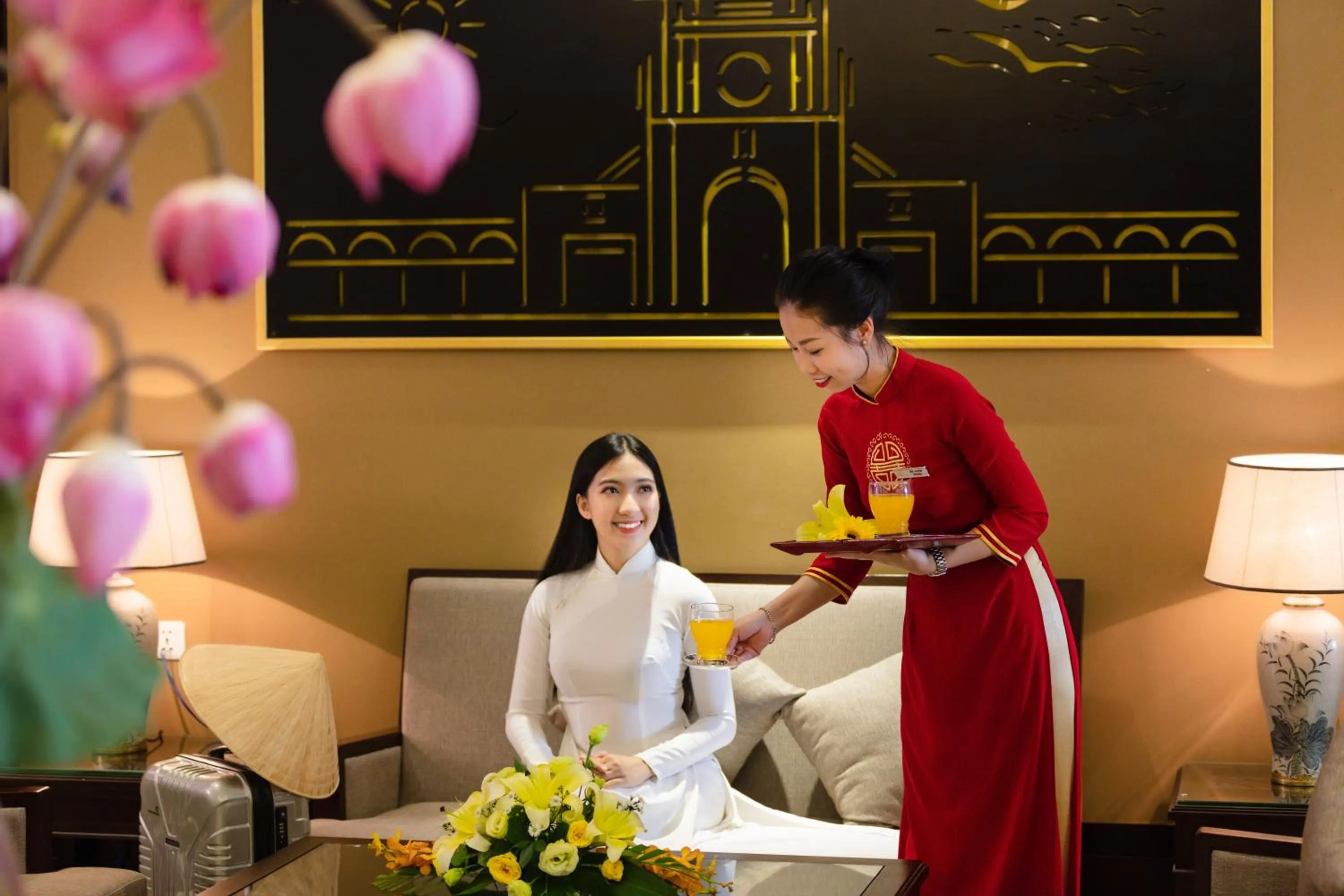 Staff in Thanh Lich Royal Boutique